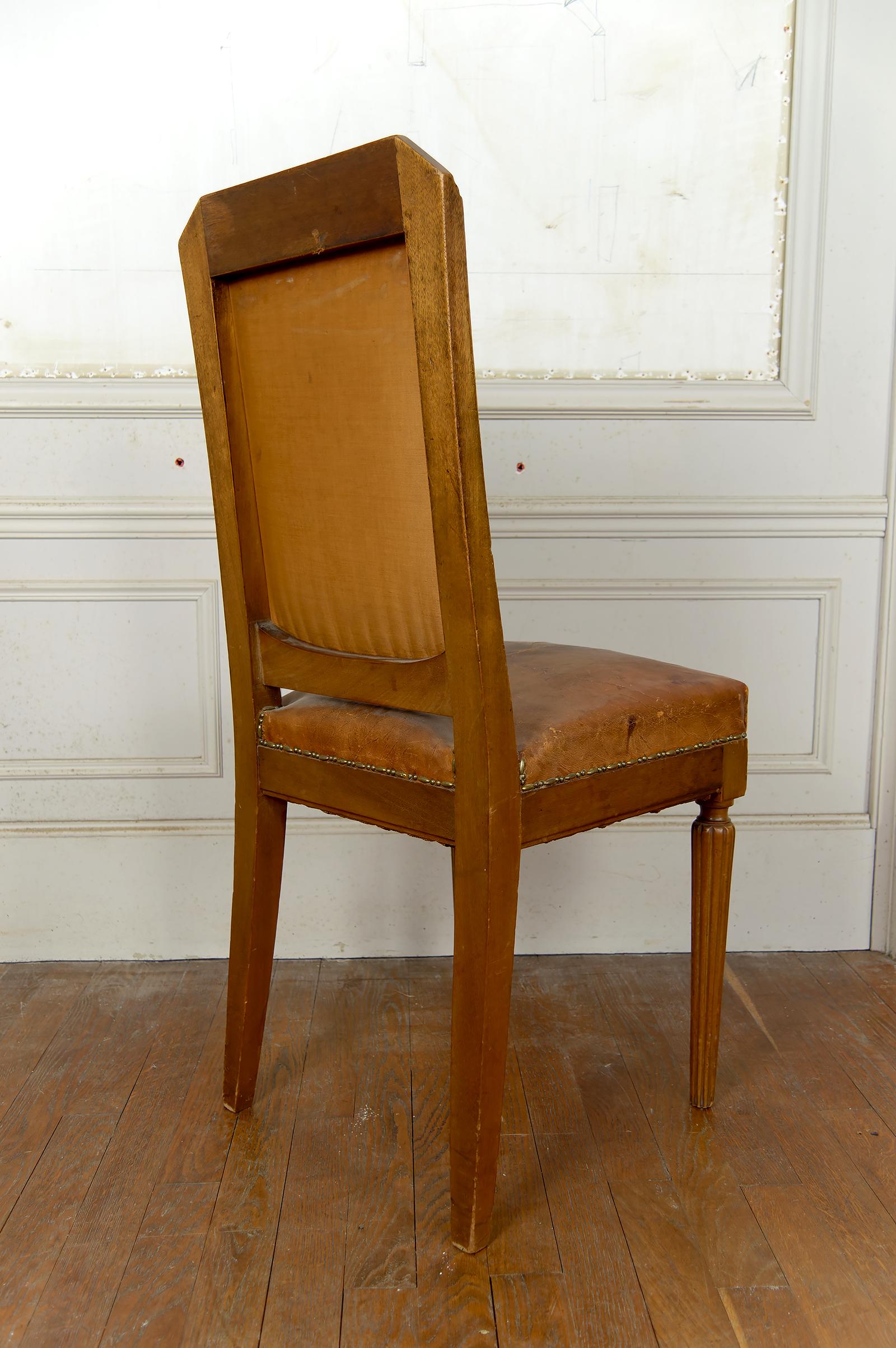 Set di 6 sedie Art Carved in noce intagliato, att. Gauthier-Poinsignon, CIRCA 1920 in vendita 7