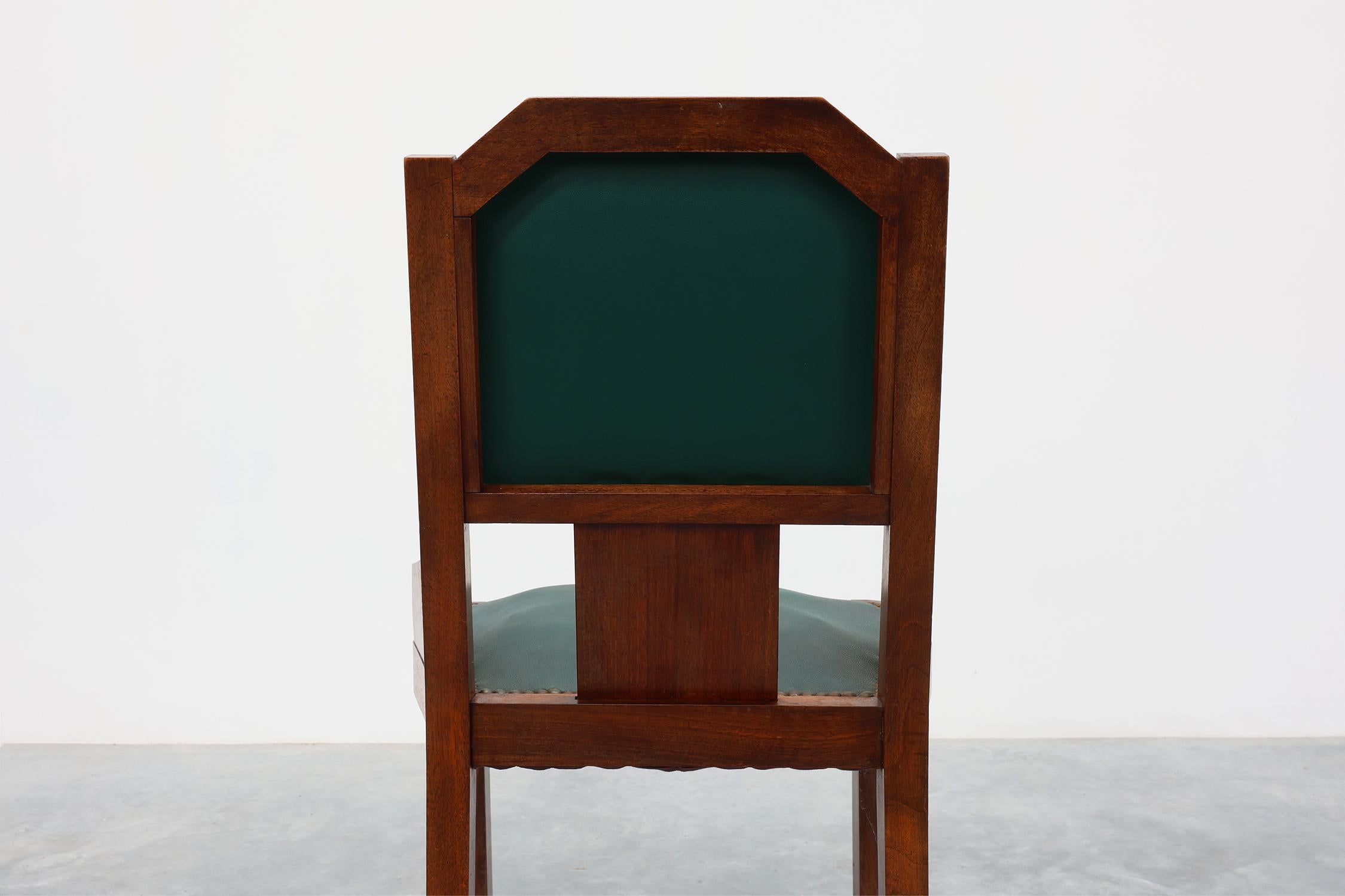 Satz von 6 Art Deco Esszimmerstühlen aus Holz mit Originalpolsterung, Belgien 1930er Jahre im Angebot 2