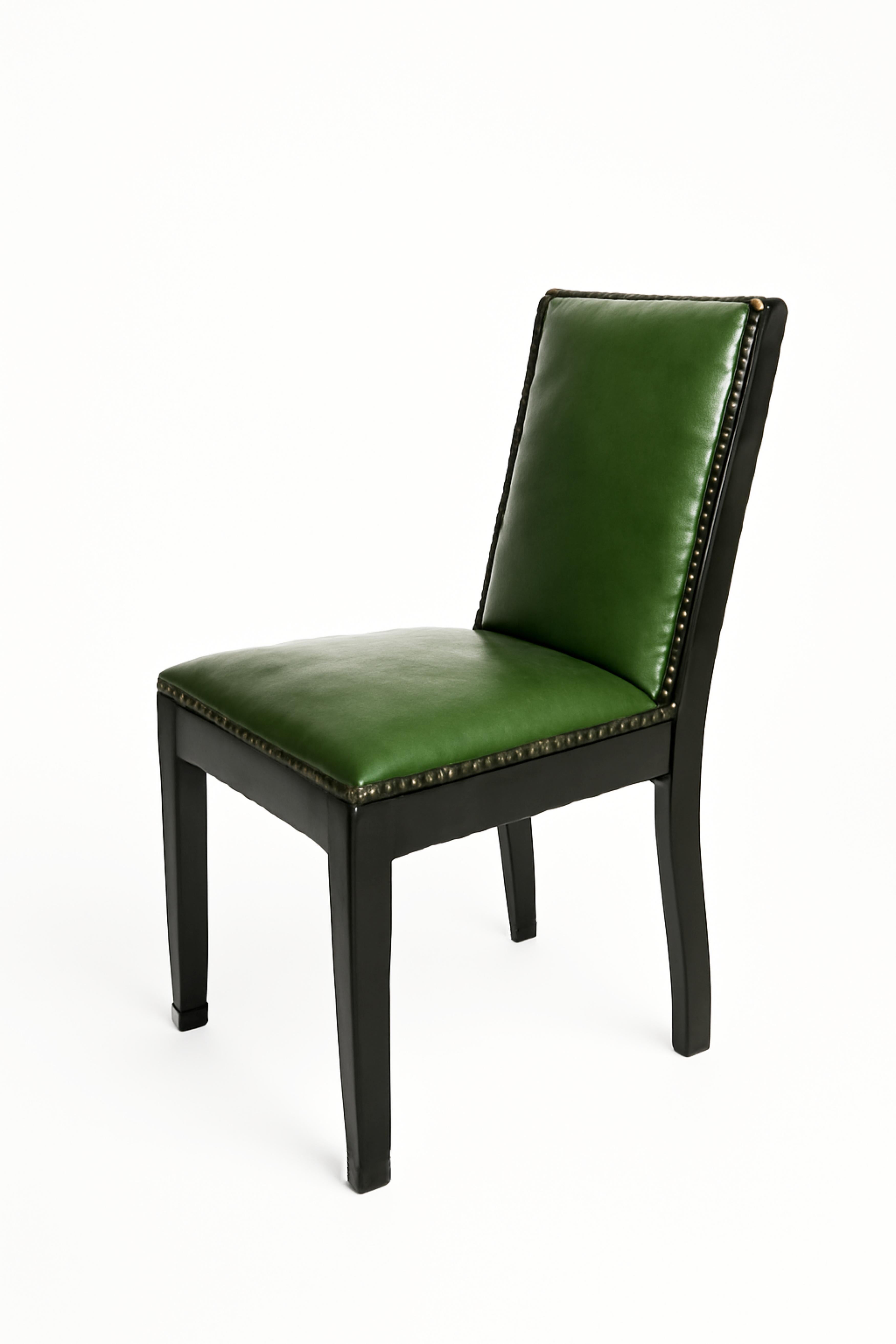 Set di 6 sedie da pranzo Art Deco in pelle laccata nera, 20° secolo in vendita 9