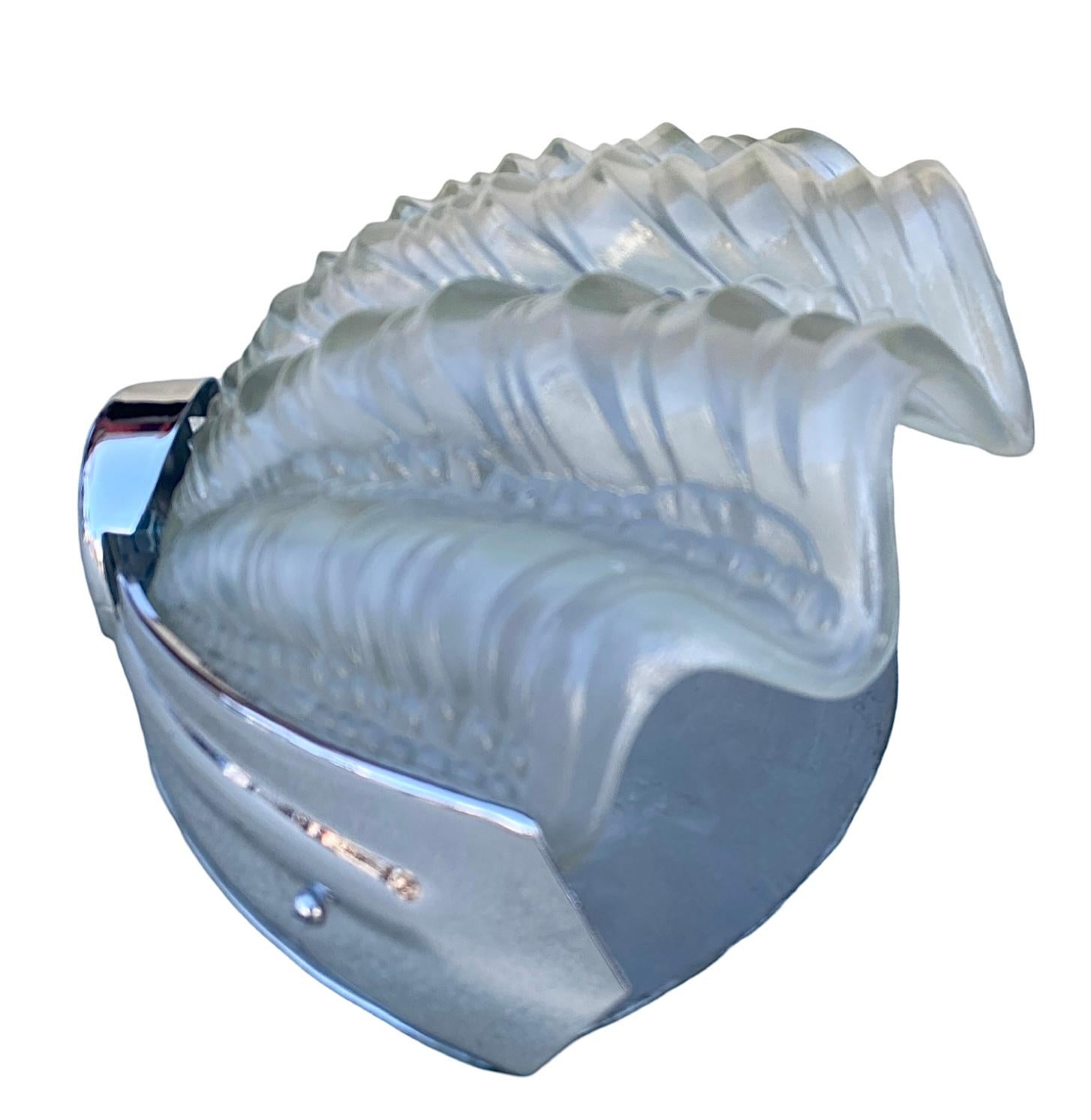 Set of 6 Art Deco Shell wall lights For Sale 3