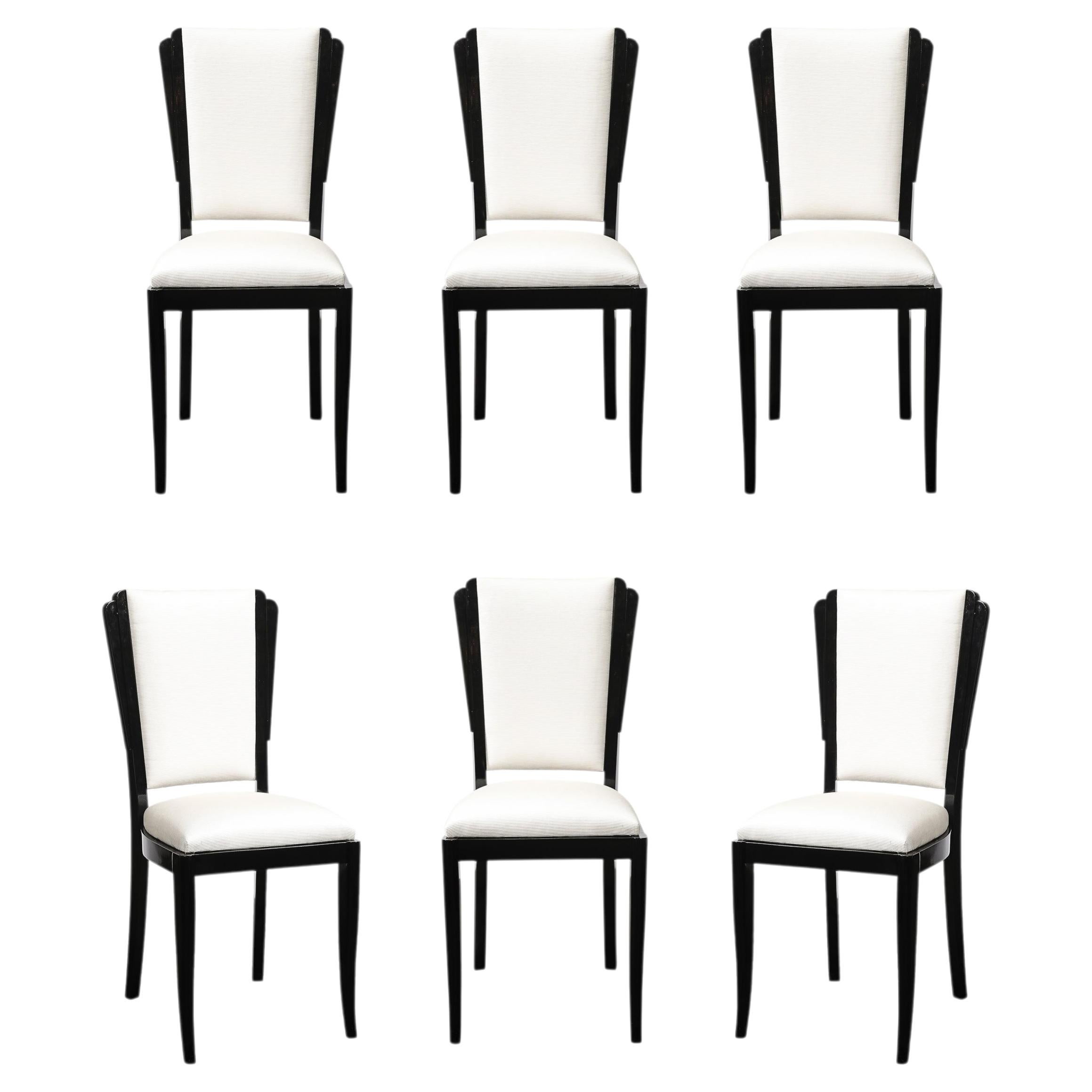 Lot de 6 chaises de salle à manger de style Art déco « Skyscraper », laquées noir et rembourrées blanc cassé