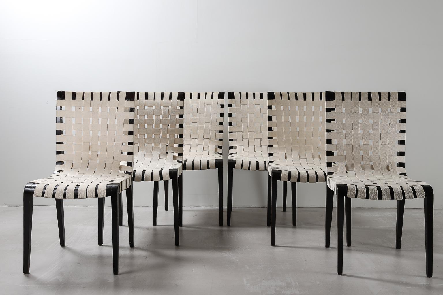 Set of 6 Augusto Romano chairs, Italy 1950s with wooden structure and fabric seats.