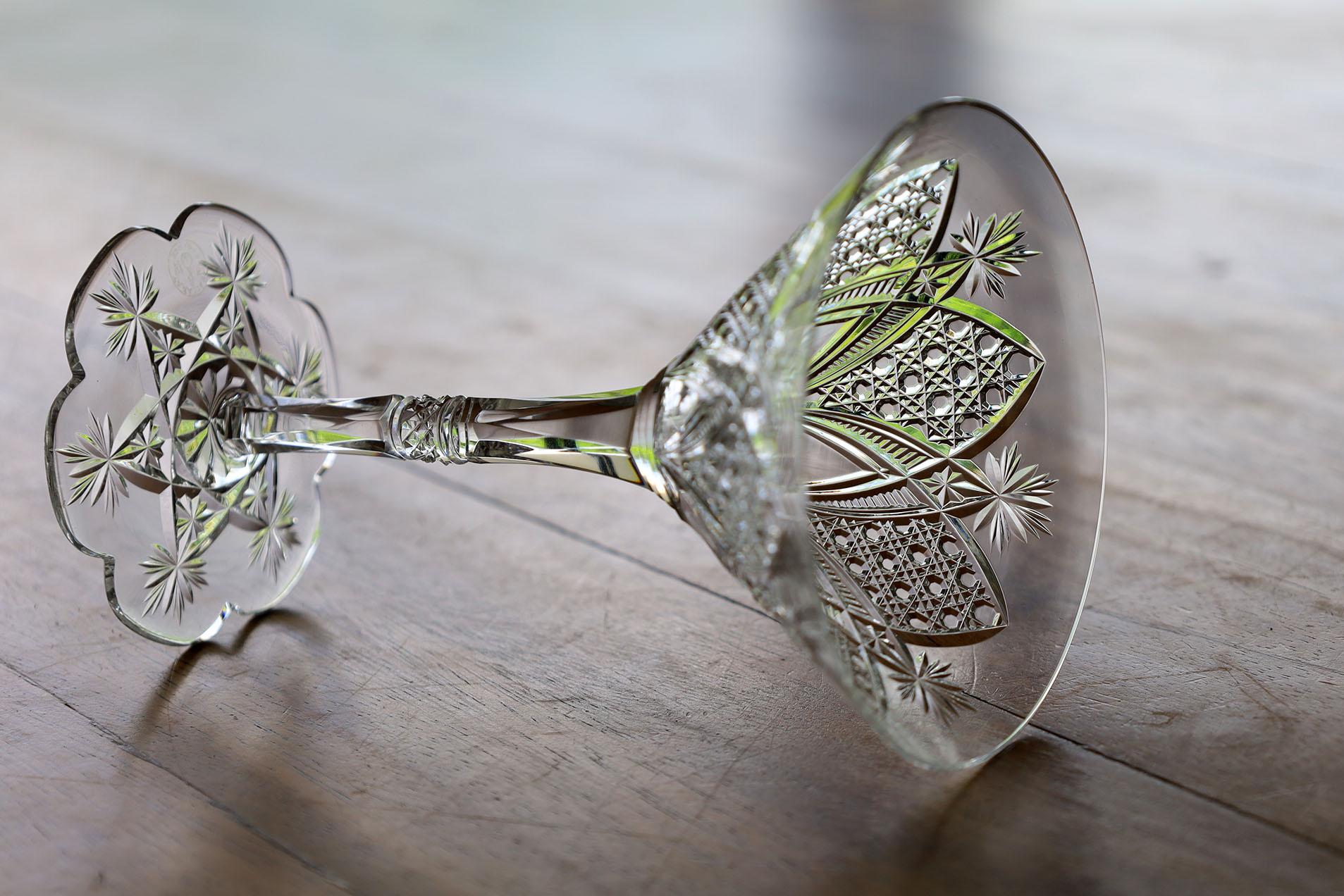 Set of 6 Baccarat Elbeuf Crystal Martini Glasses In Good Condition For Sale In Mérida, YU