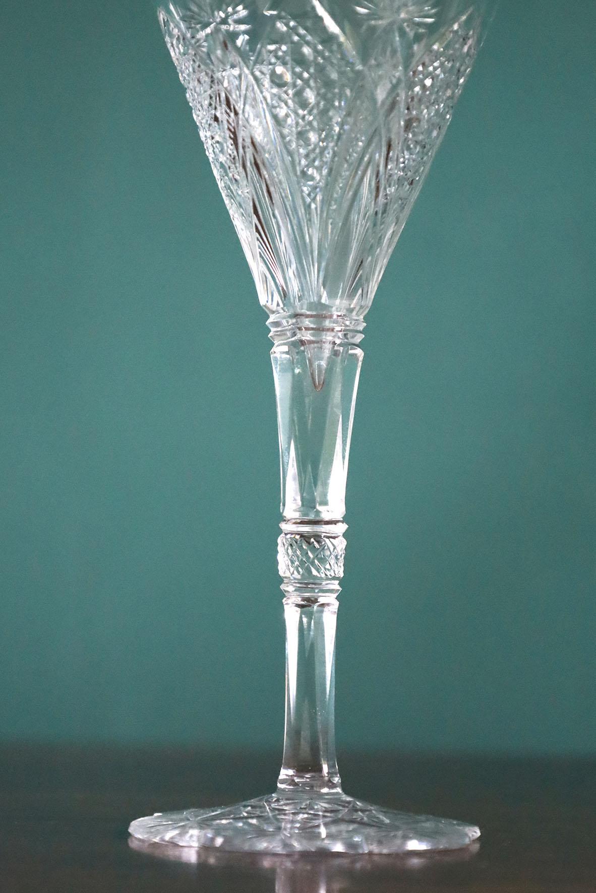 Hand-Crafted Set of 6 Baccarat Hand Blown Elbeuf Cut Crystal Liquor Glasses For Sale