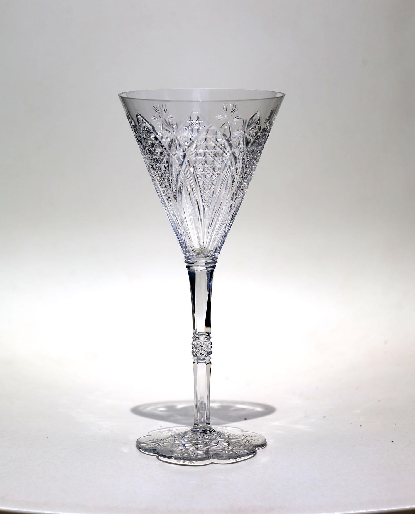Juego de 6 Copas de Vino Tinto de Cristal Soplado a Mano Elbeuf de Baccarat Francés en venta