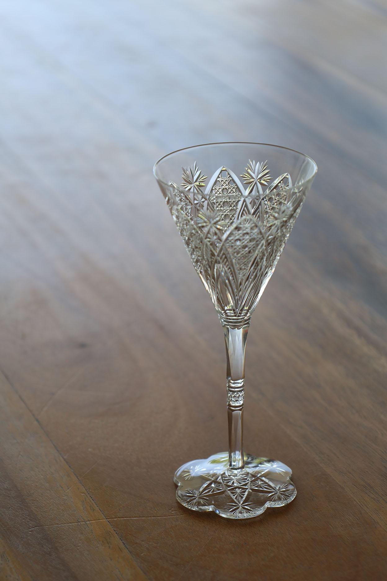 Set de 6 Copas de Vino Blanco de Cristal Soplado a Mano Elbeuf de Baccarat en venta 1
