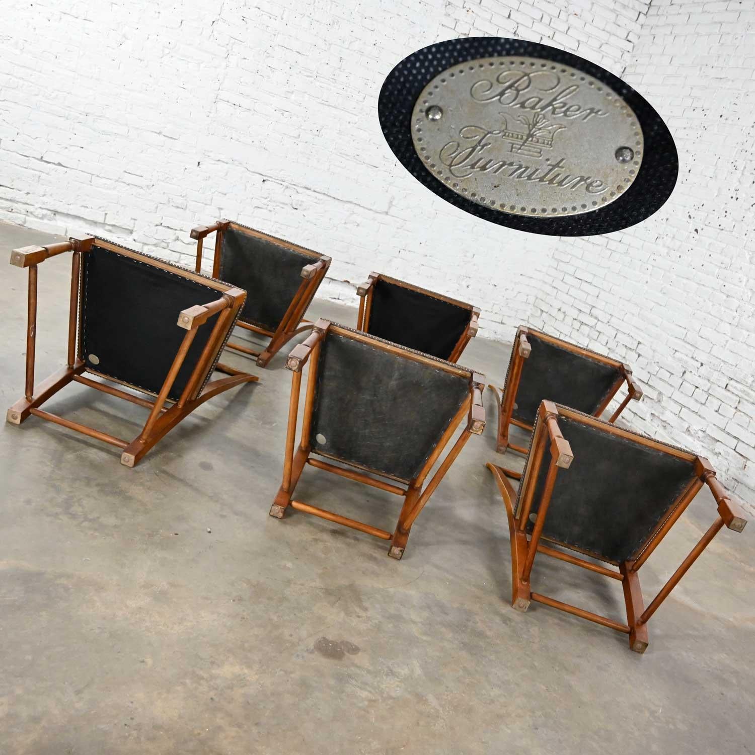 Ensemble de 6 chaises de salle à manger de style Chippendale de Baker, avec plateau massif et pieds avant tournés en vente 6