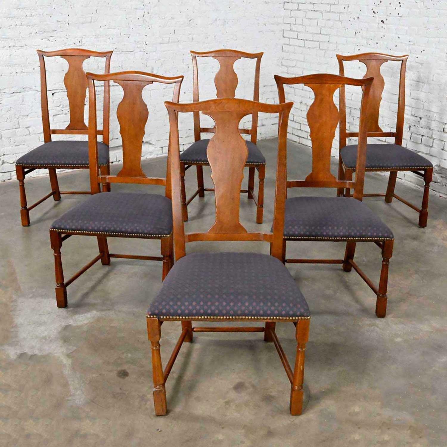 Set of 6 Baker Chippendale Style Dining Chairs Solid Splat and Turned Front Legs For Sale 6