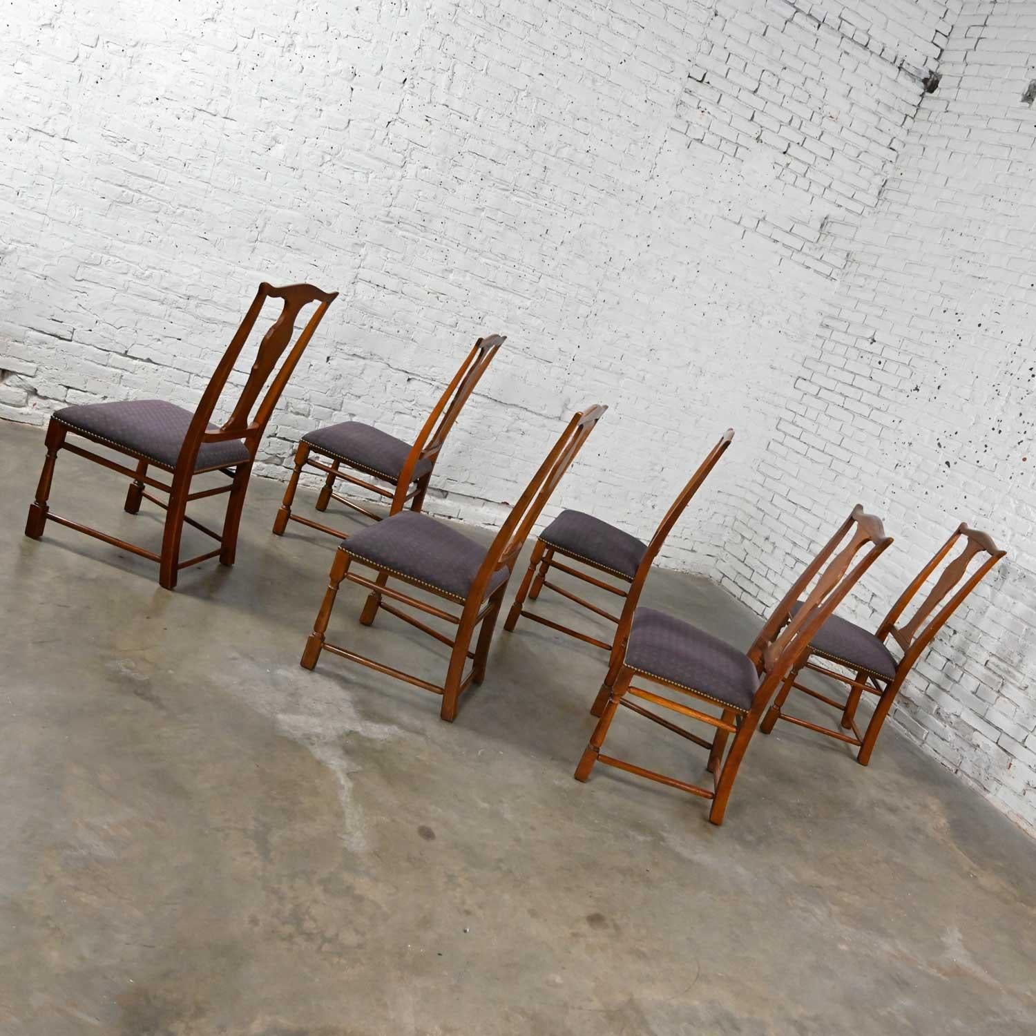 Wood Set of 6 Baker Chippendale Style Dining Chairs Solid Splat and Turned Front Legs For Sale