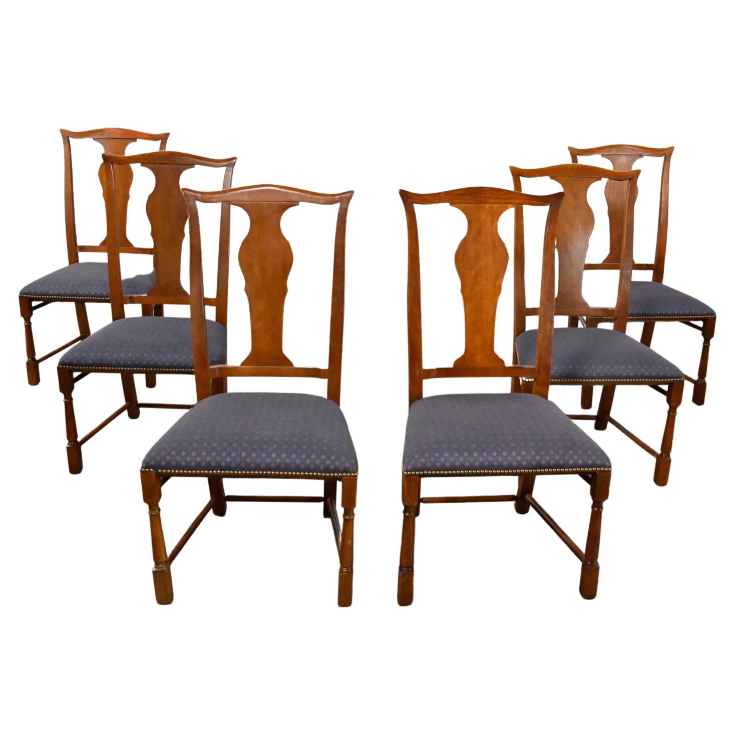 Set of 6 Baker Chippendale Style Dining Chairs Solid Splat and Turned Front Legs For Sale