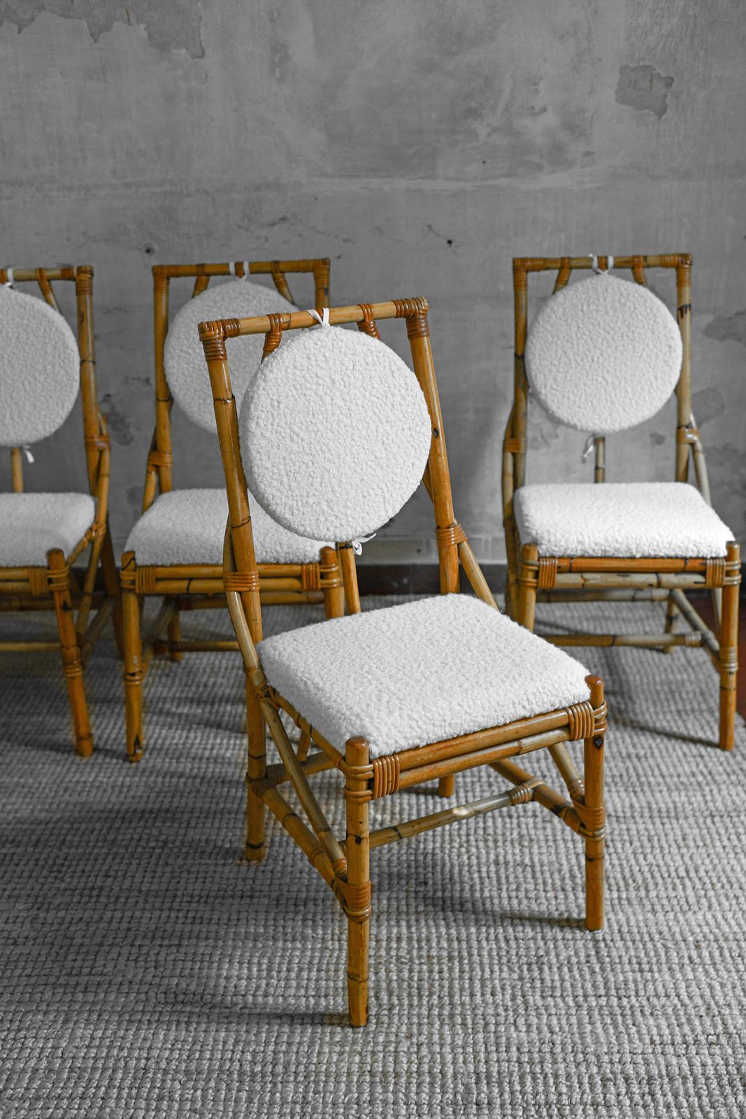 Set di 6 sedie in bambù con finitura Nature, complete di cuscini in tessuto Bouclé In condizioni buone in vendita a Roma, RM