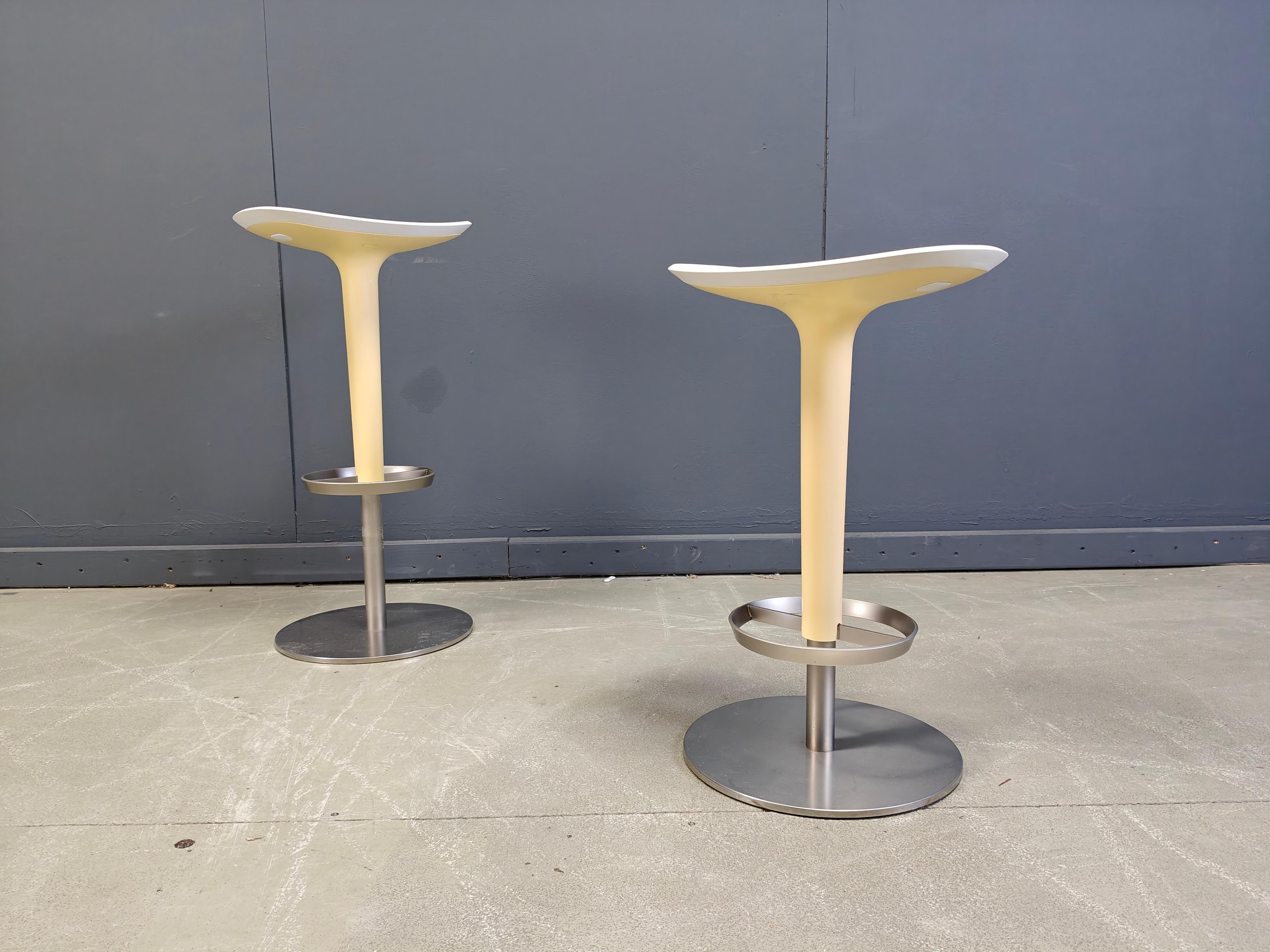 Late 20th Century Set of 6 bar stools by Arper, 1990s For Sale