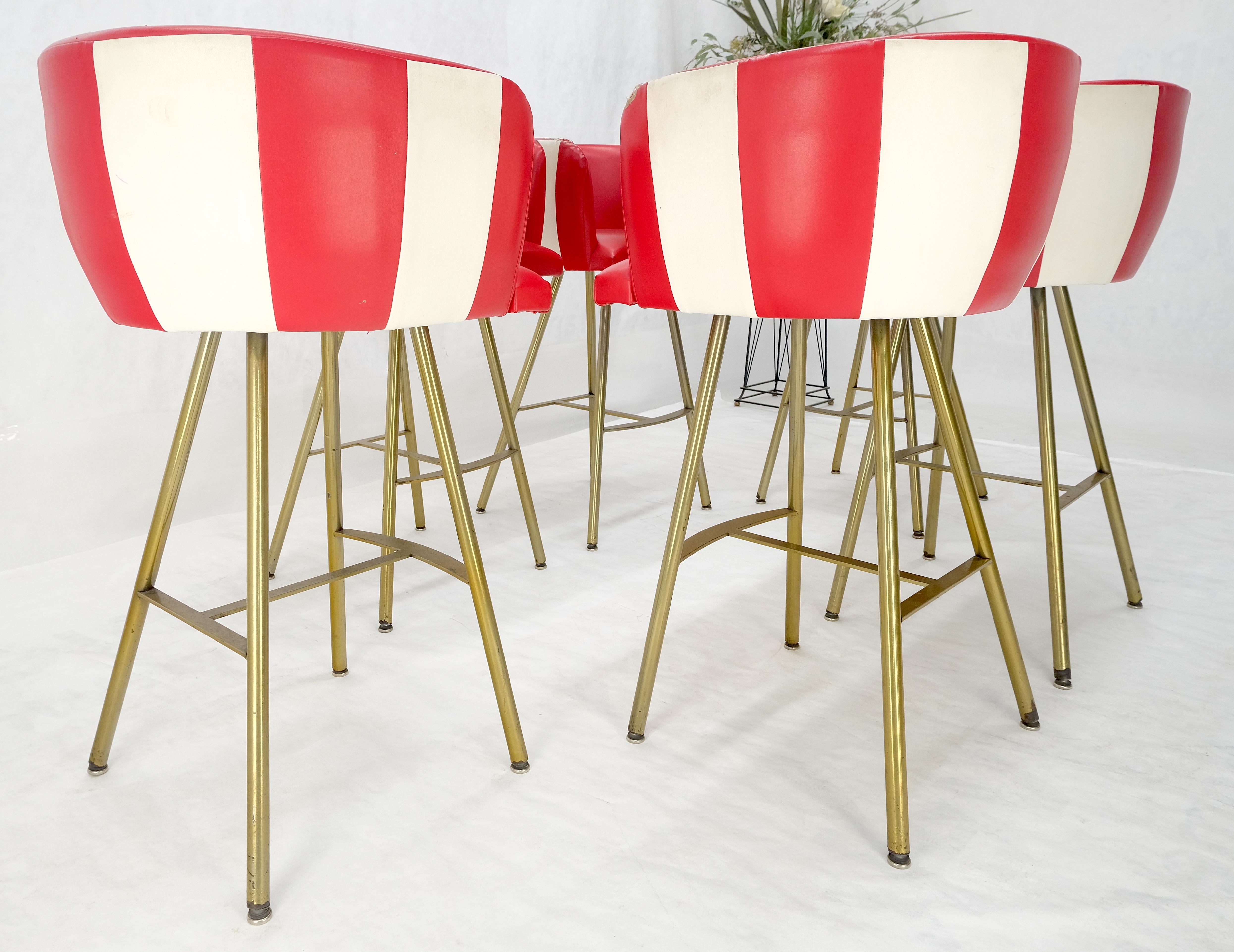Acciaio Set di 6 sgabelli da bar con schienale a botte del Mid Century Modern Bar Stools così com'è Tappezzeria in vendita
