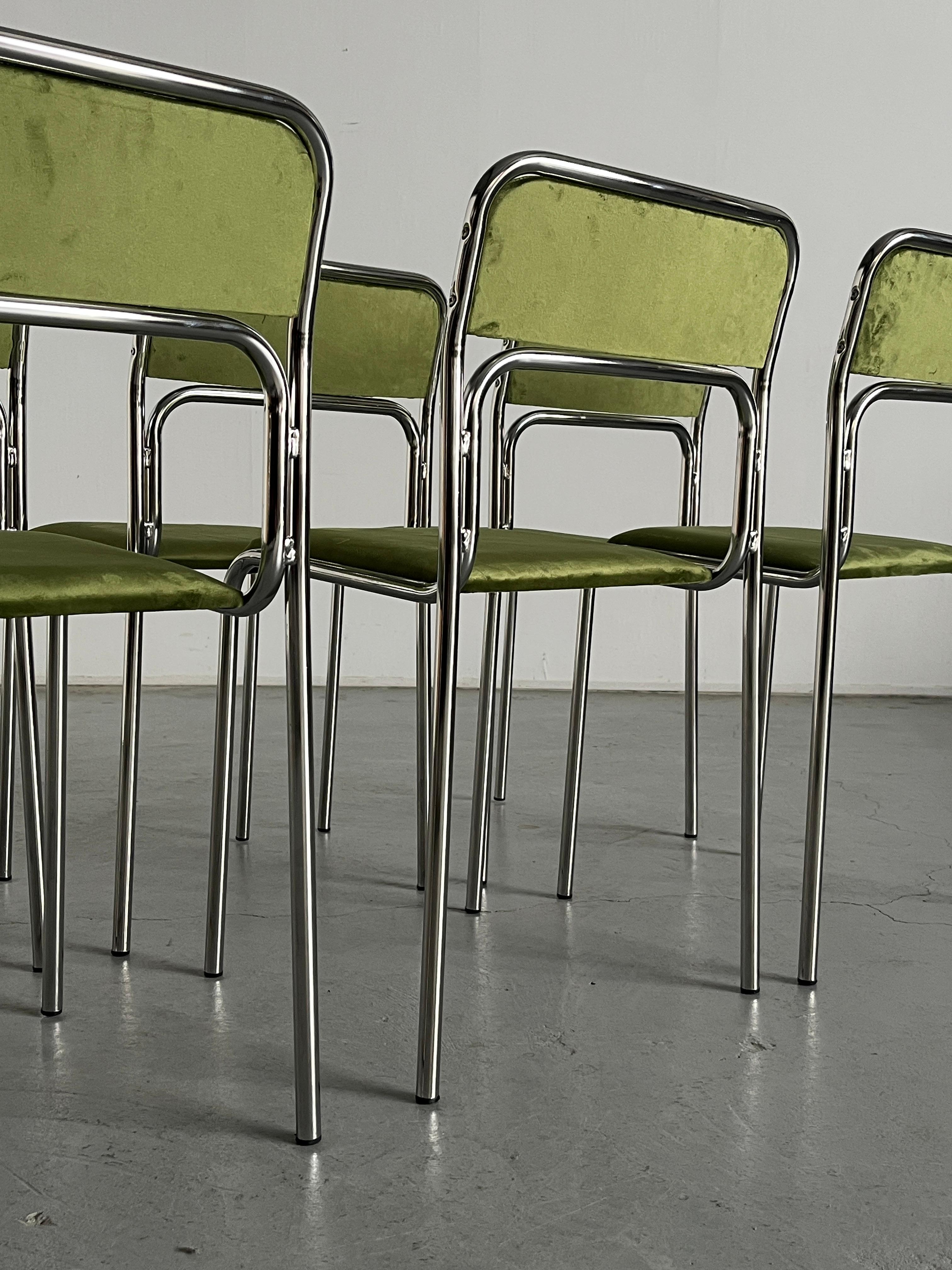 Set von 6 Bauhaus-Chromrohrstahl-Röhren, Bauhaus  Italienische Esstischstühle aus grünem Samt 2