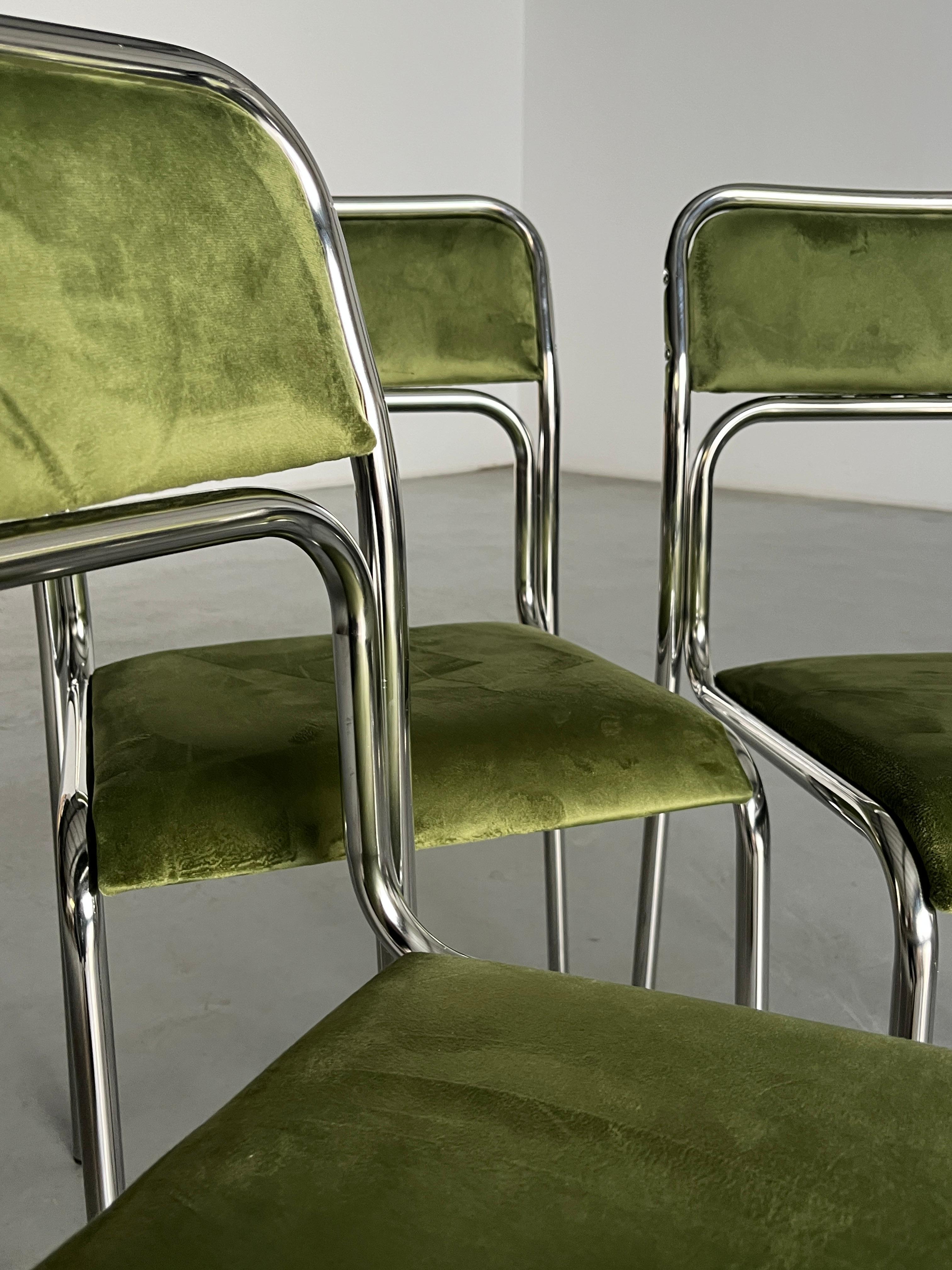 Set von 6 Bauhaus-Chromrohrstahl-Röhren, Bauhaus  Italienische Esstischstühle aus grünem Samt 3