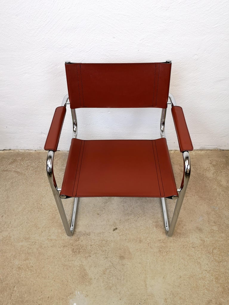 Lot de 6 chaises cantilever Bauhaus en cuir et chrome inspirées par