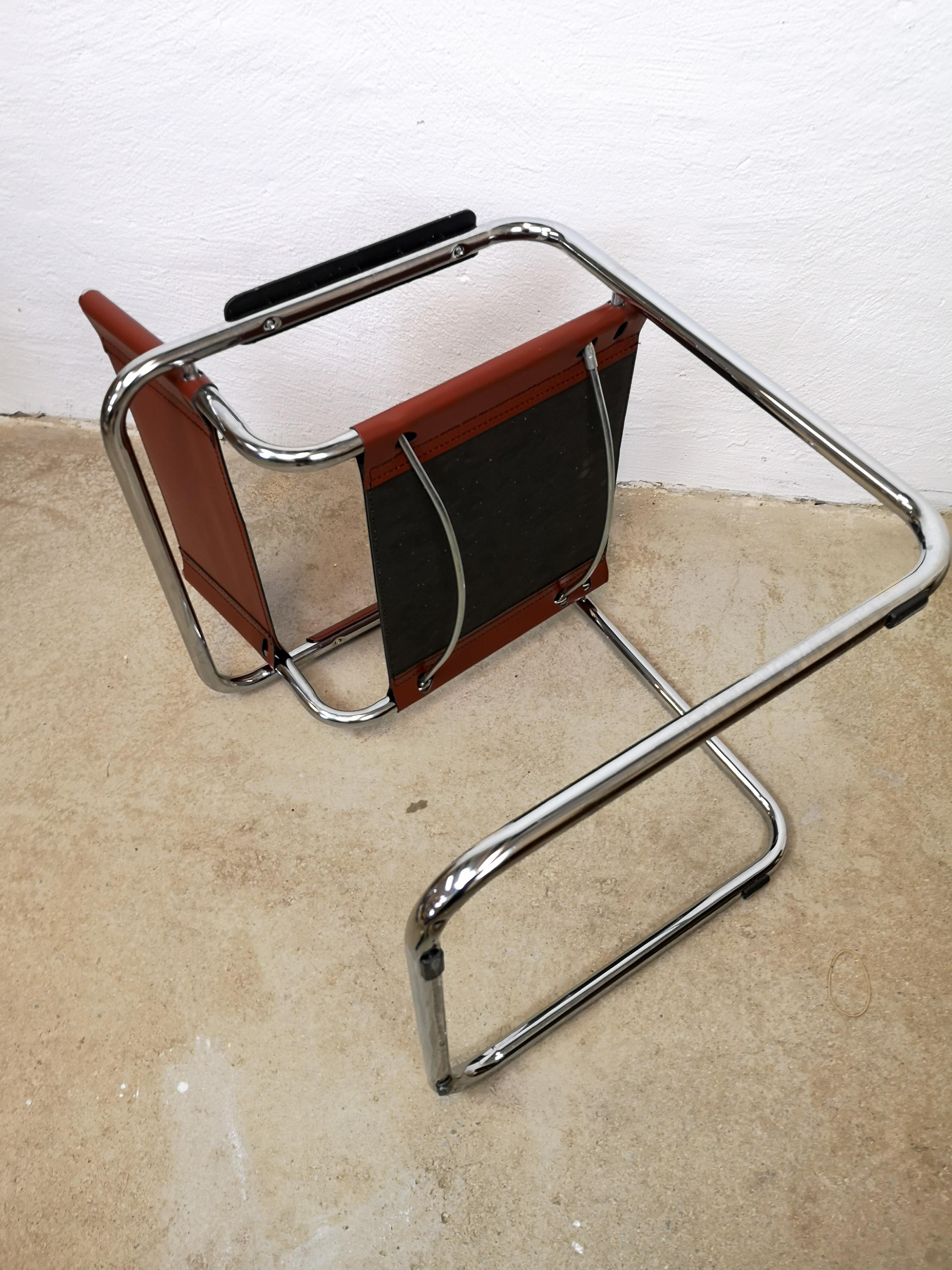 Late 20th Century Set of 6 Bauhaus Leather and Chrome Cantilever Chair Inspired by Mart Stam