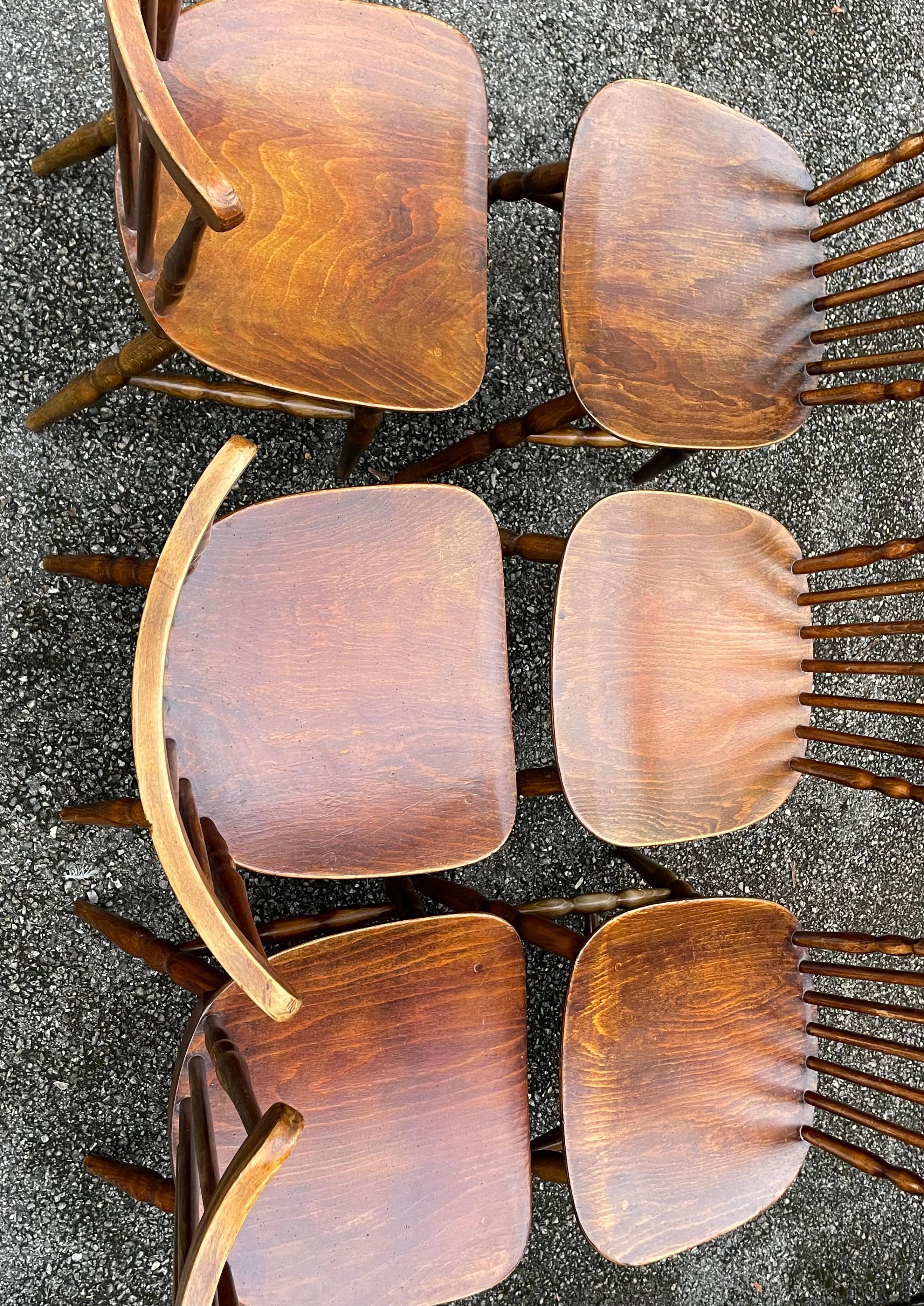 Ensemble de 6 chaises de bistro Baumann, France en vente 4
