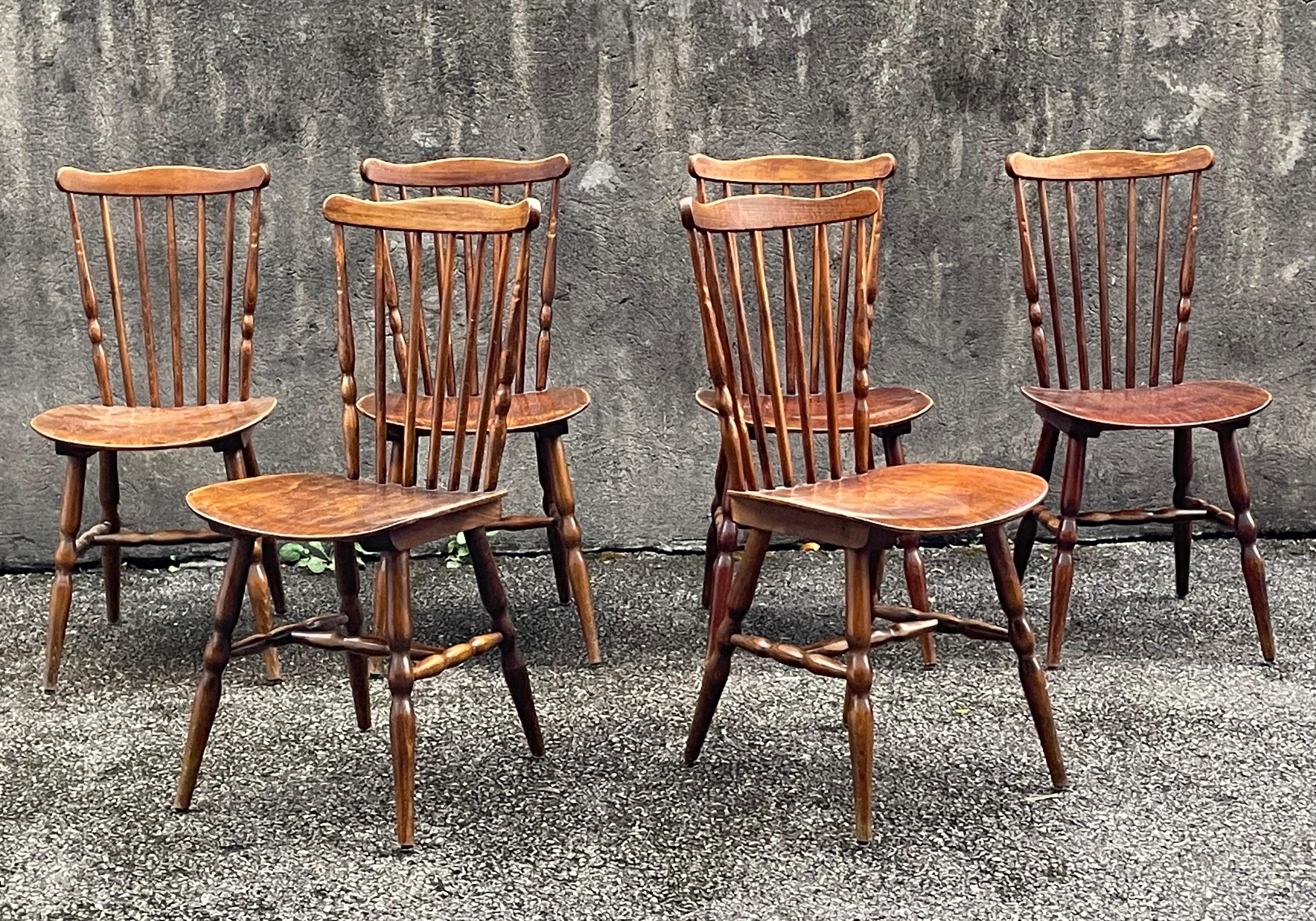French Set of 6 Baumann bistro chairs, France For Sale