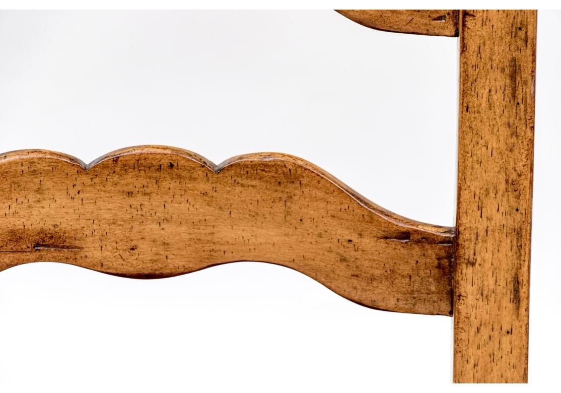 Satz von 6 Bausman Land Französisch Ladder-back Stühle mit Rush Sitze im Angebot 4