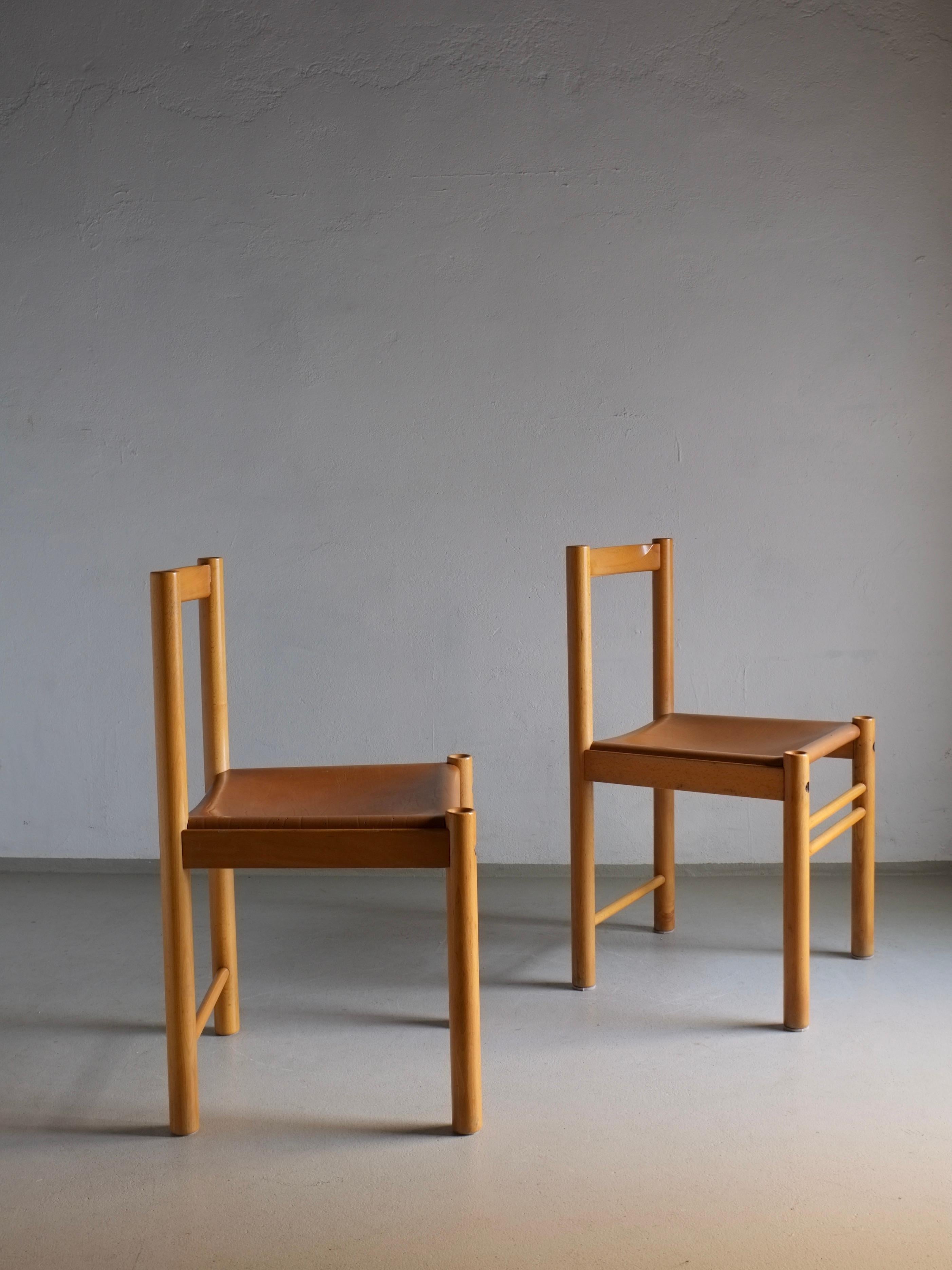 Mid-Century Modern Ensemble de 6 chaises en bois de hêtre et cuir cognac d'Ibisco, Italie, années 1960 en vente