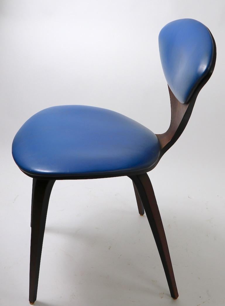 Set von 6 Esszimmerstühlen aus gebogenem Sperrholz von Cherner für Plycraft im Zustand „Gut“ im Angebot in New York, NY