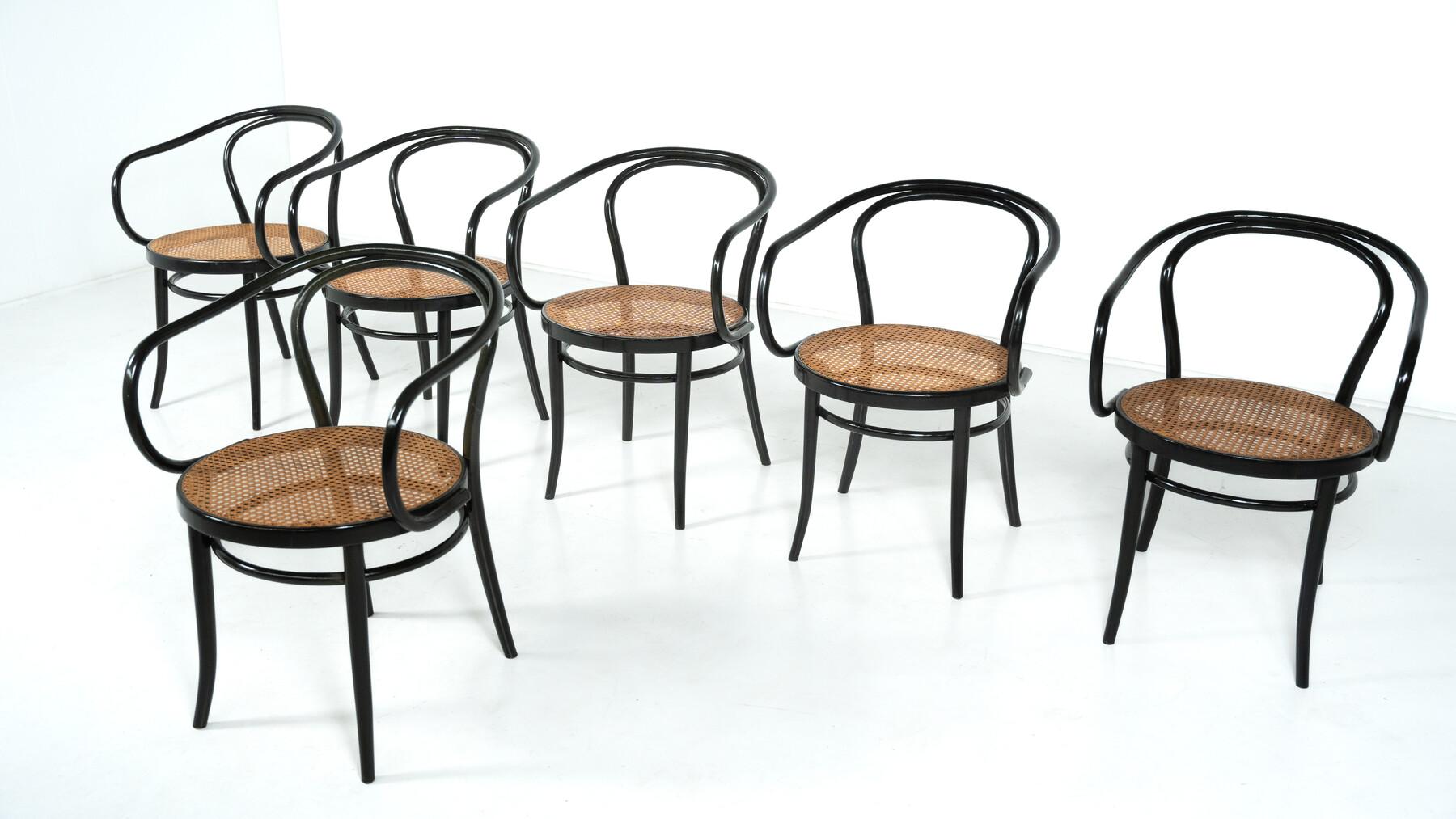 Ensemble de 6 chaises en bois courbé de Thonet, Autriche, années 1920 en vente 7