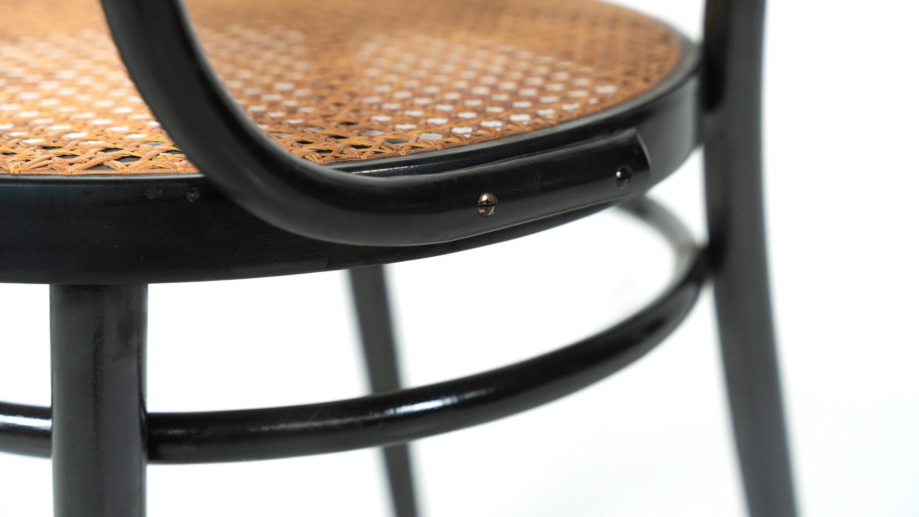 Canne Ensemble de 6 chaises en bois courbé de Thonet, Autriche, années 1920 en vente