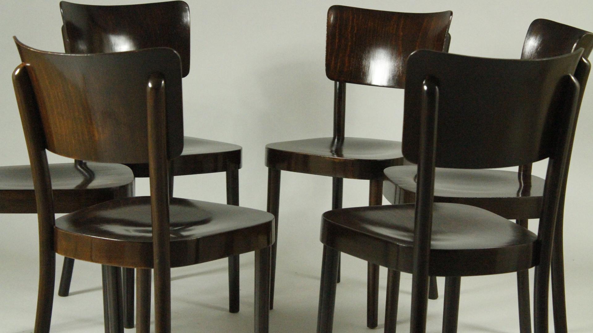 Set of 6 Bentwood Dining Chairs from Ton, 1950s In Good Condition For Sale In Tochovice, CZ