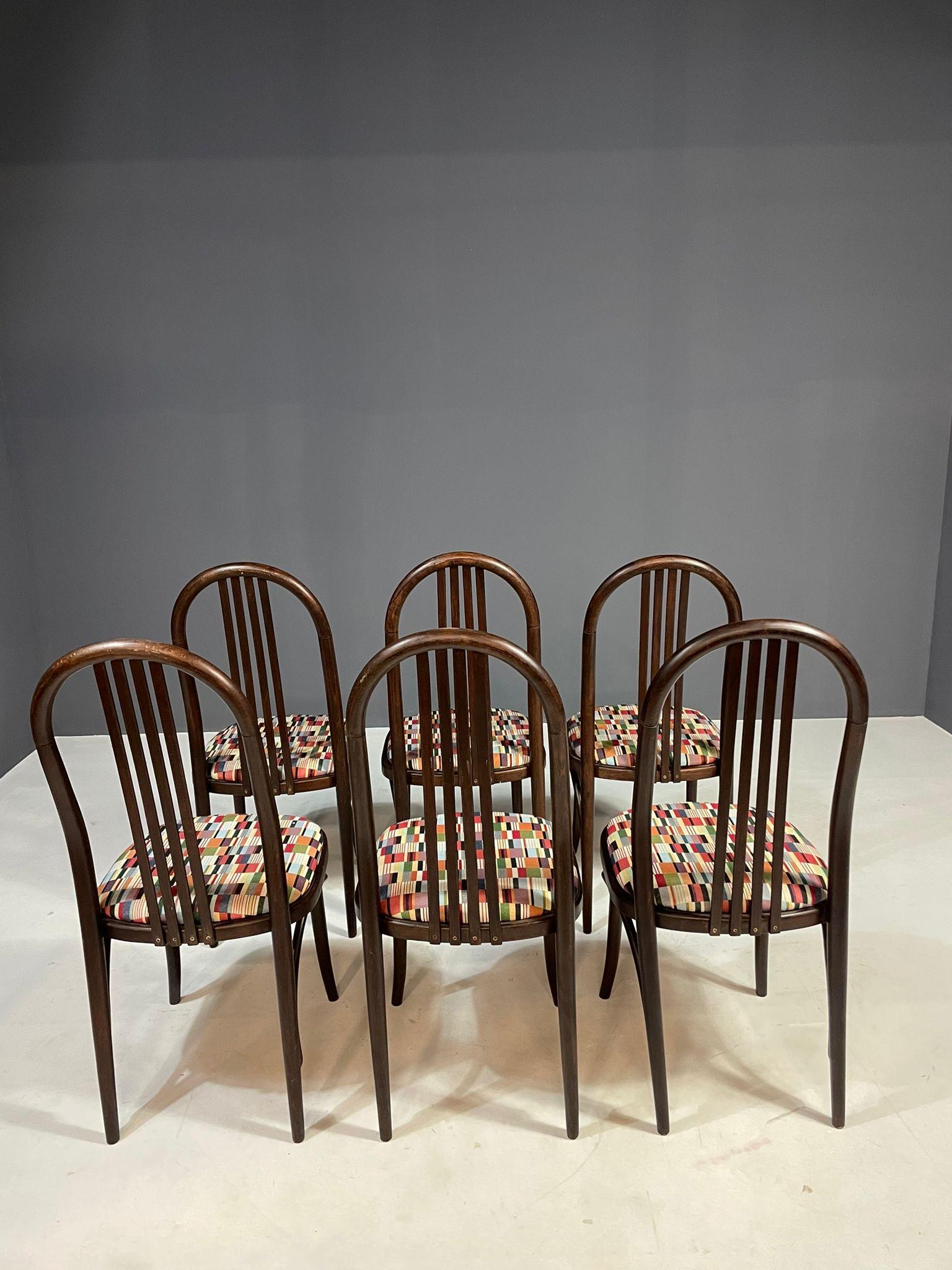 Tappezzeria Set di 6 sedie da pranzo in legno curvato nello stile di Josef Hoffmann, anni '70 in vendita