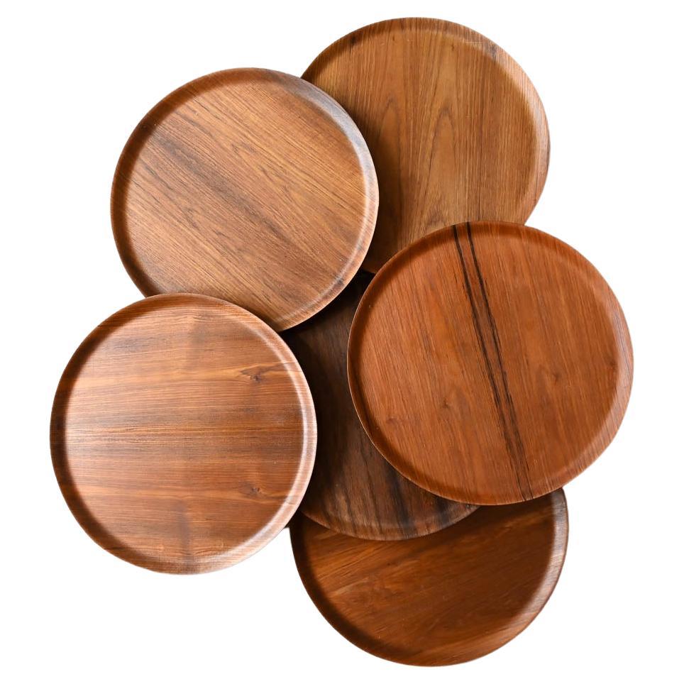 Set of 6 Bentwood Teak Charger Plates 18", Made in Sweden, ca. 1960 For Sale