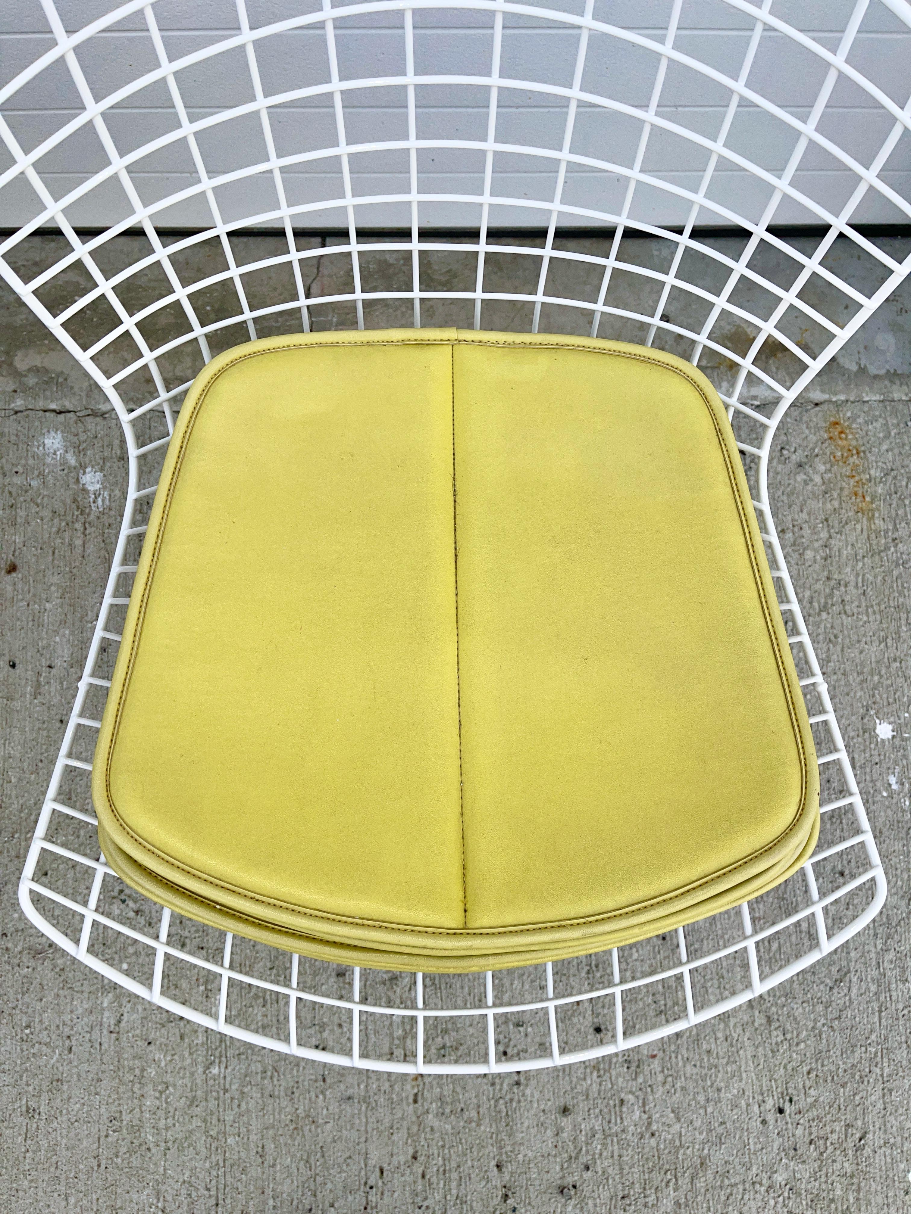 Steel Set of 6 Bertoia Wire Chairs with Original Yellow Cushions by Knoll For Sale