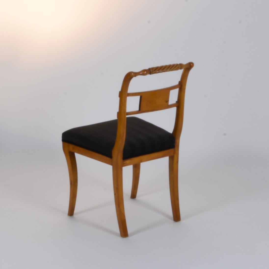 Mid-19th Century Set of 6 Biedermeier Chairs Birchwood Berlin, 1830 For Sale