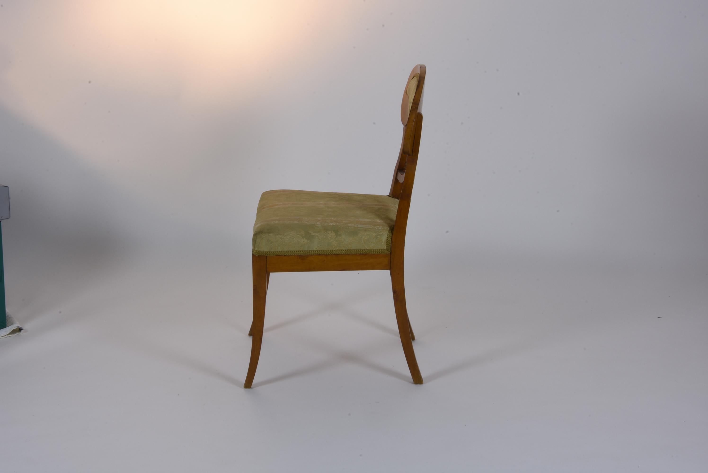 Set of 6 Biedermeier “Schaufelstuhl” Shovel Chairs Birch, circa 1830 In Good Condition For Sale In Berlin, Berlin