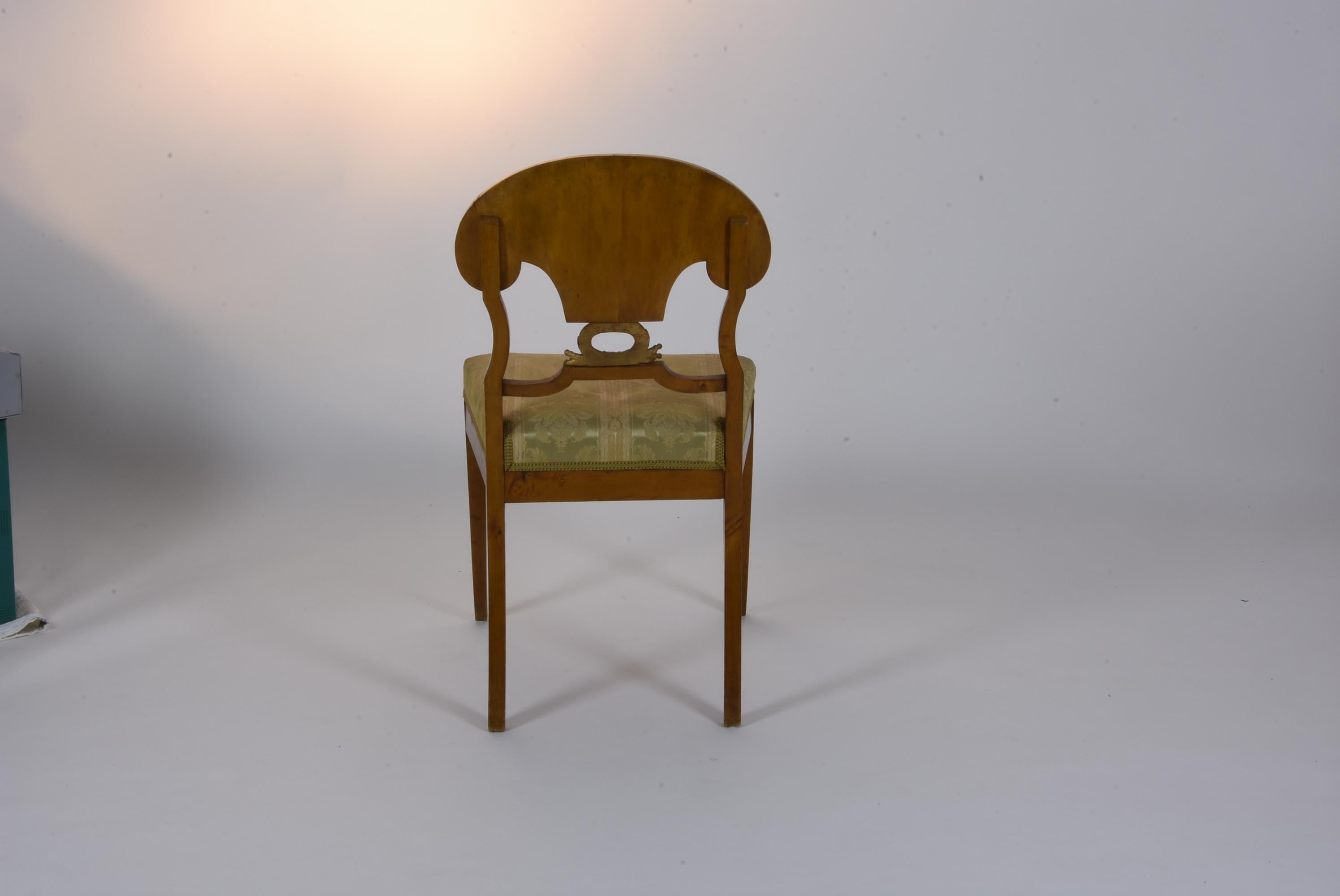 Set of 6 Biedermeier “Schaufelstuhl” Shovel Chairs Birch, circa 1830 For Sale 1
