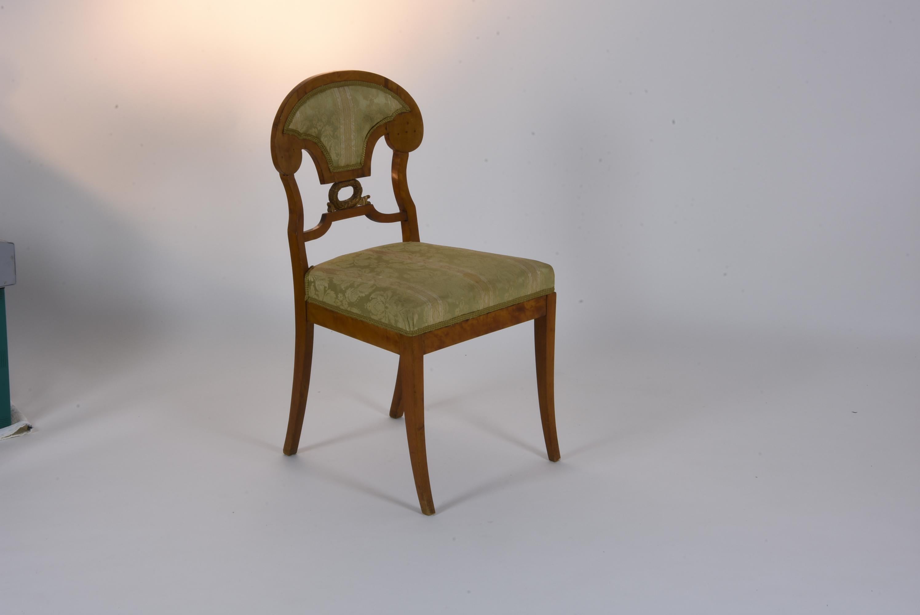 Set of 6 Biedermeier “Schaufelstuhl” Shovel Chairs Birch, circa 1830 For Sale 4