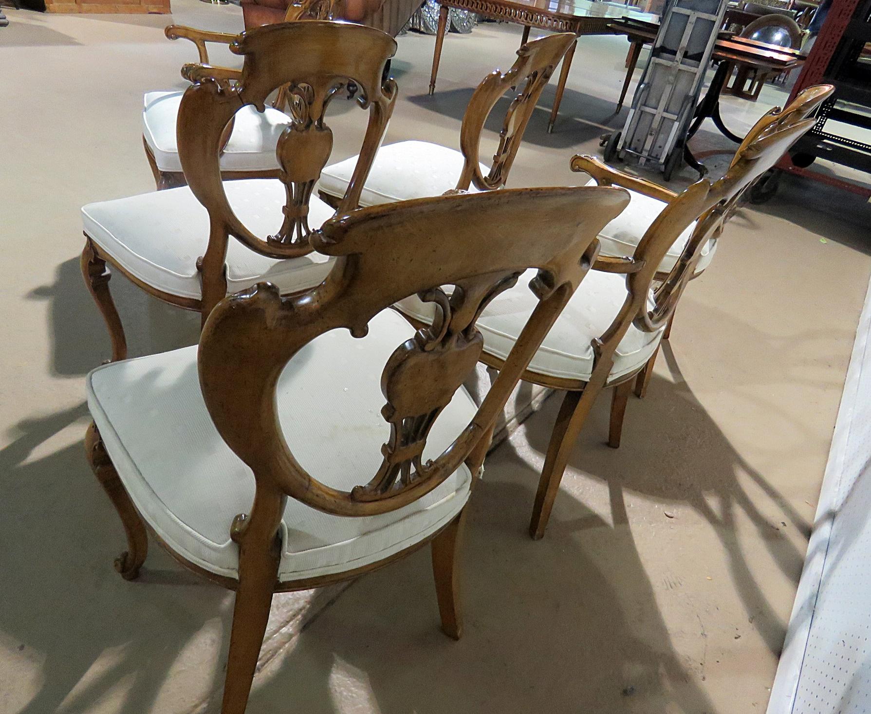 Wood Set of 6 French Louis XV or Swedish Style Dining Chairs