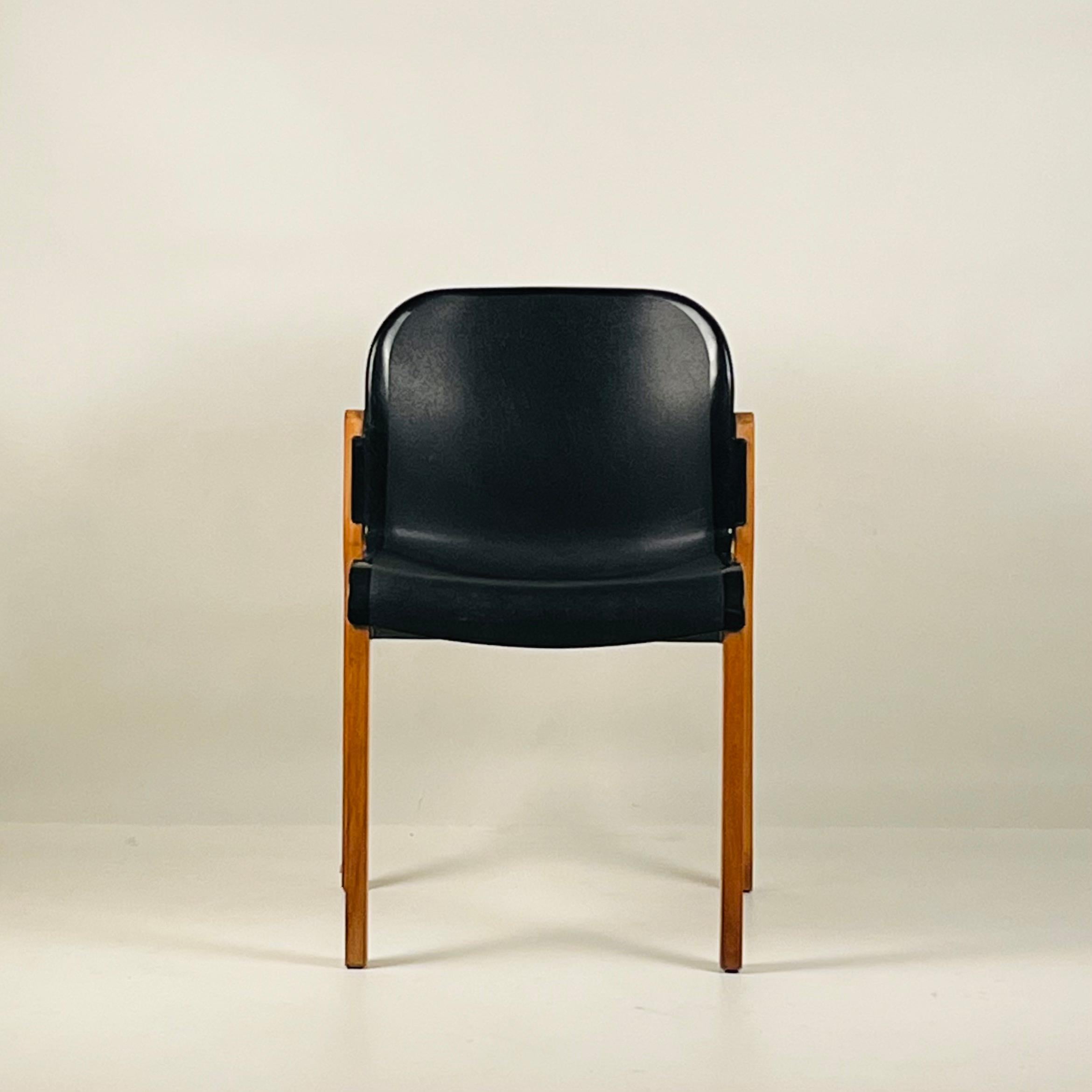 Juego de 6 sillas apilables de madera curvada de abedul de Thonet, Made in Germany Alemán en venta