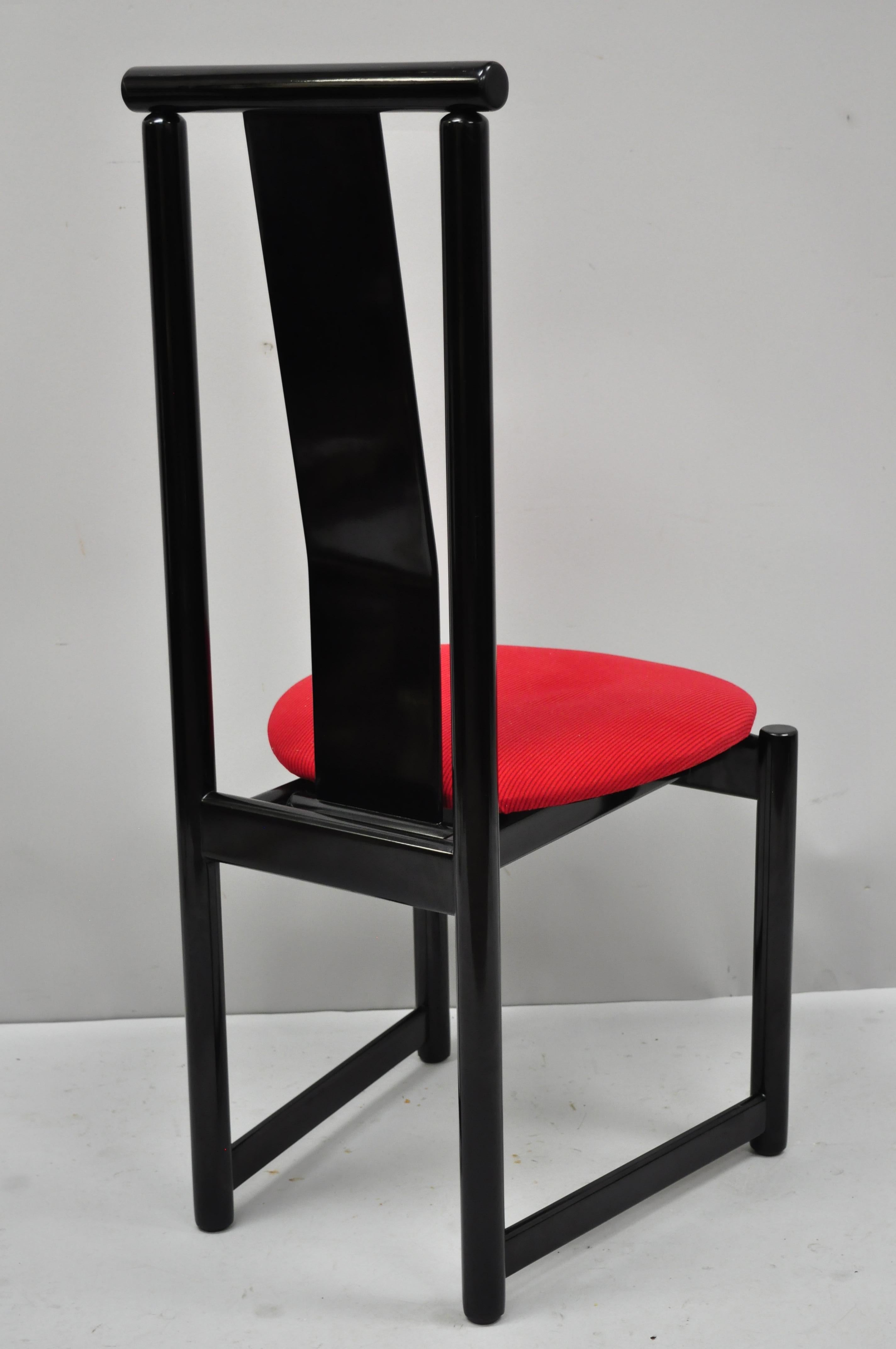 Wood Set of 6 Black Lacquer Post Modern Memphis Style Dining Chairs Red Seat