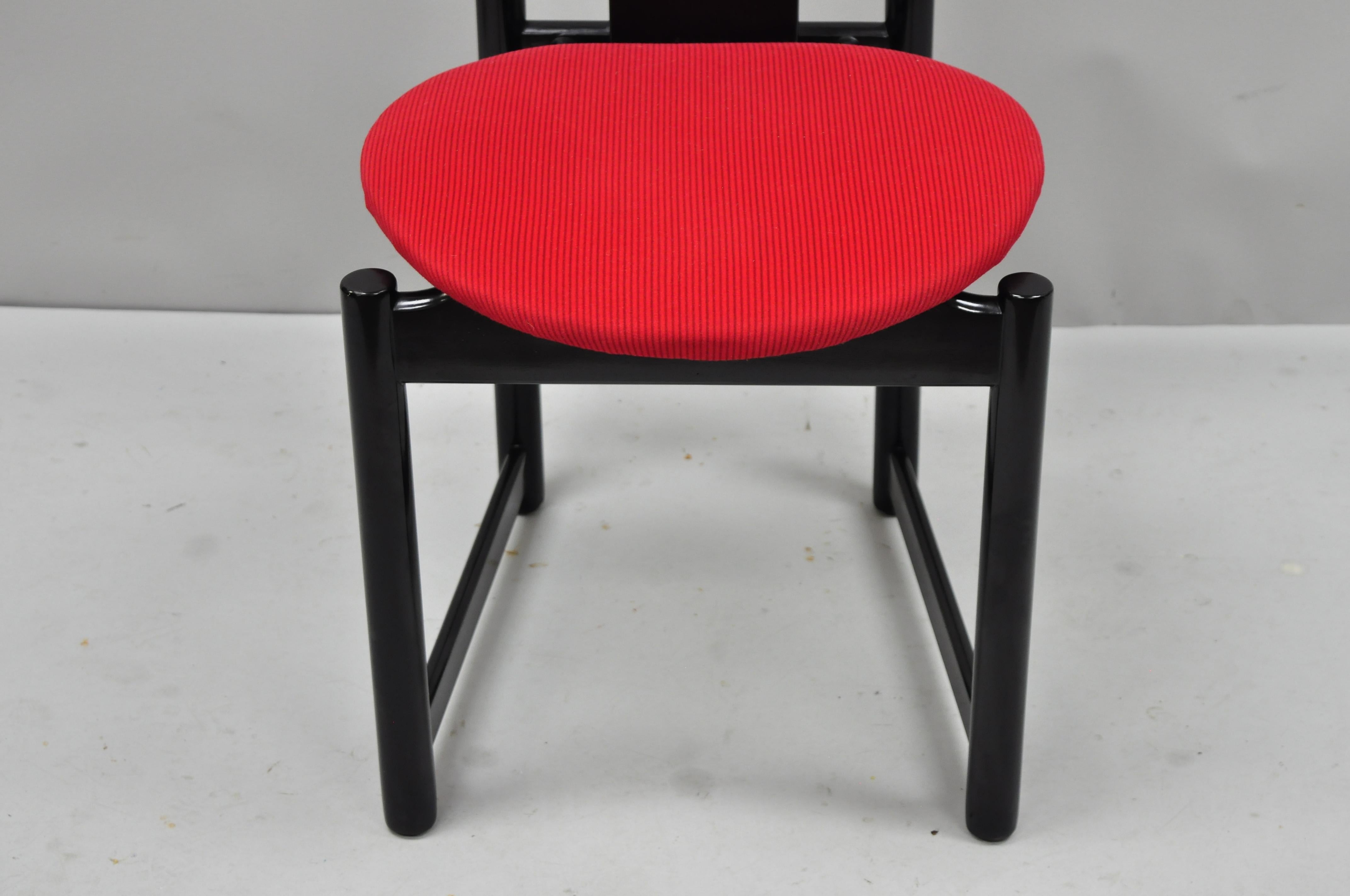 Italian Set of 6 Black Lacquer Post Modern Memphis Style Dining Chairs Red Seat