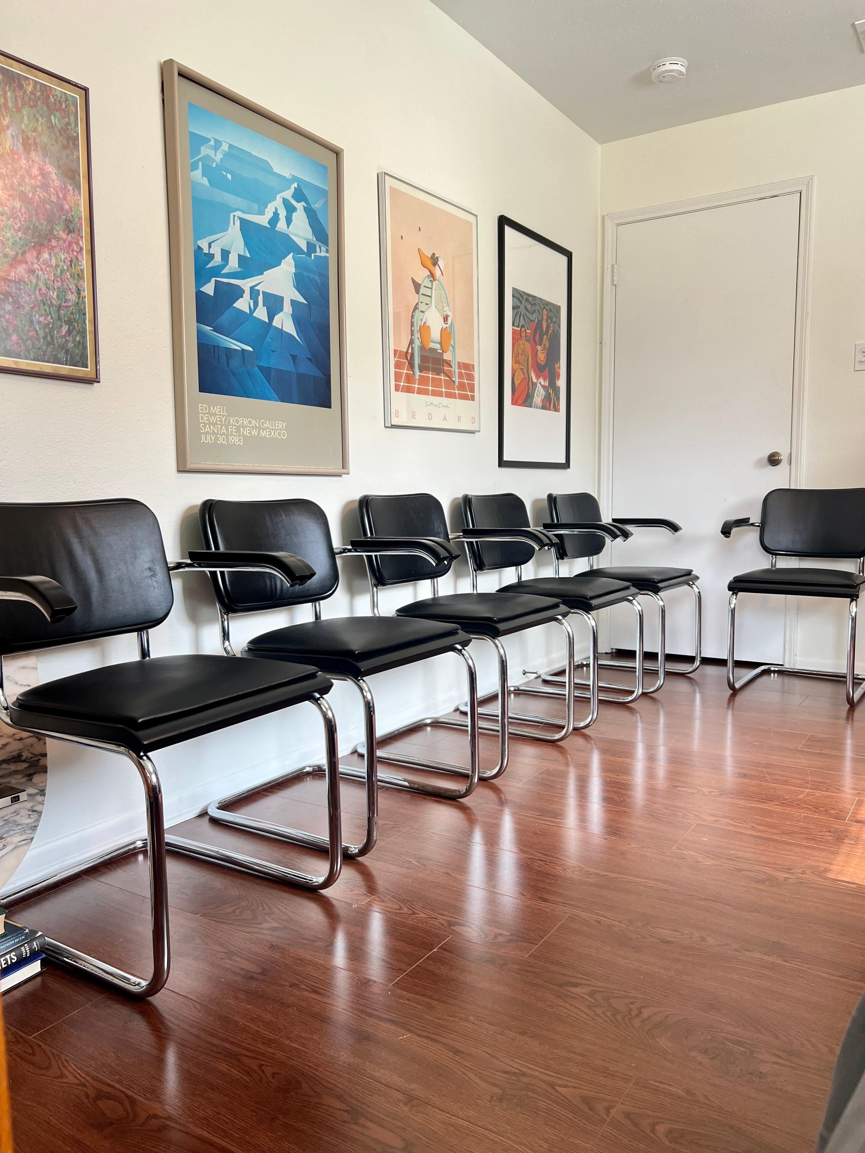 Late 20th Century Set of 6 black leather arm chairs by Marcel Breuer for Thonet model S64 For Sale