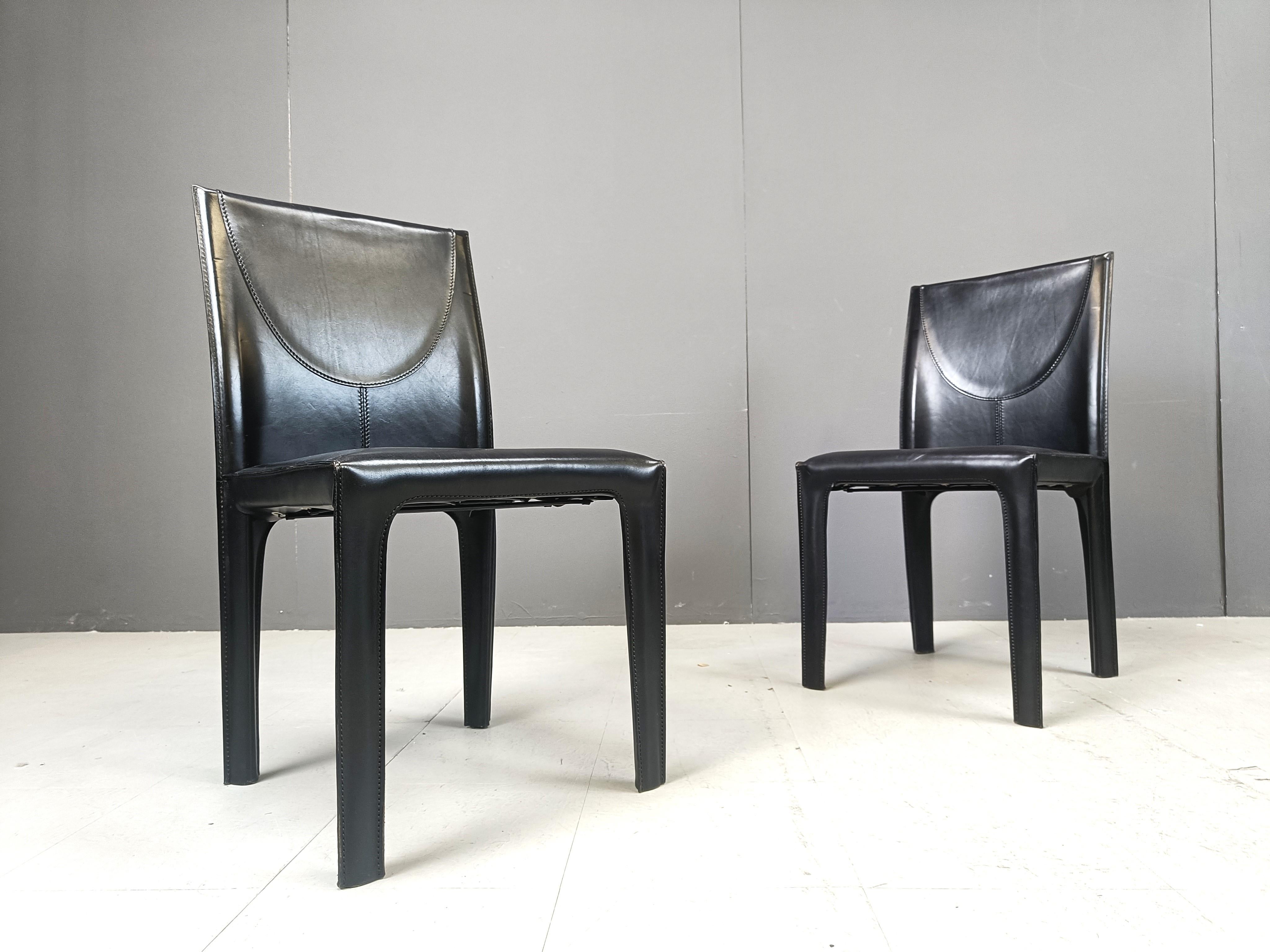 Set of 6 black leather dining chairs by Arper Italy, 1980s 3