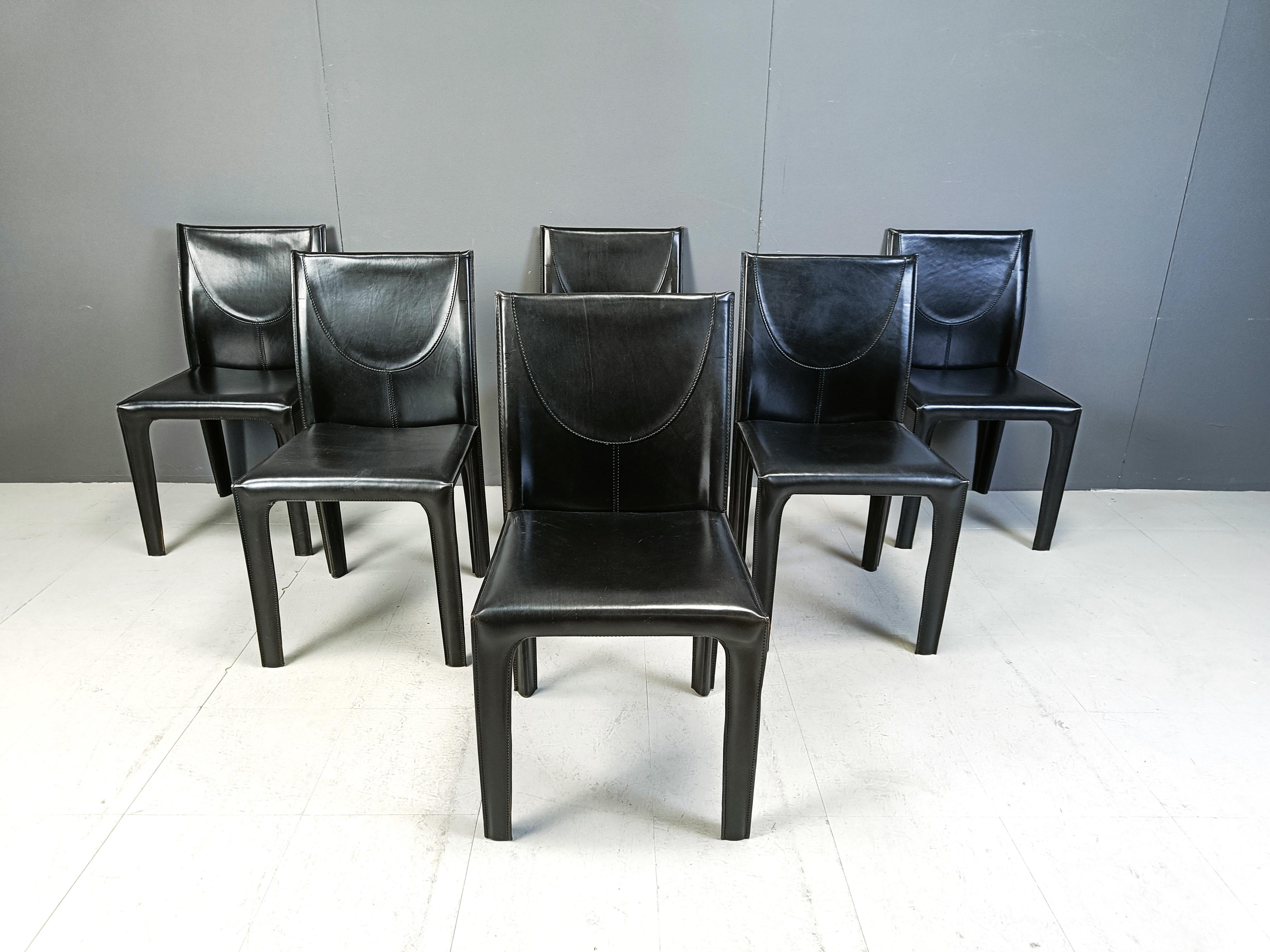 Set of 6 black leather dining chairs by Arper Italy, 1980s In Good Condition In Leuven, Vlaams Gewest