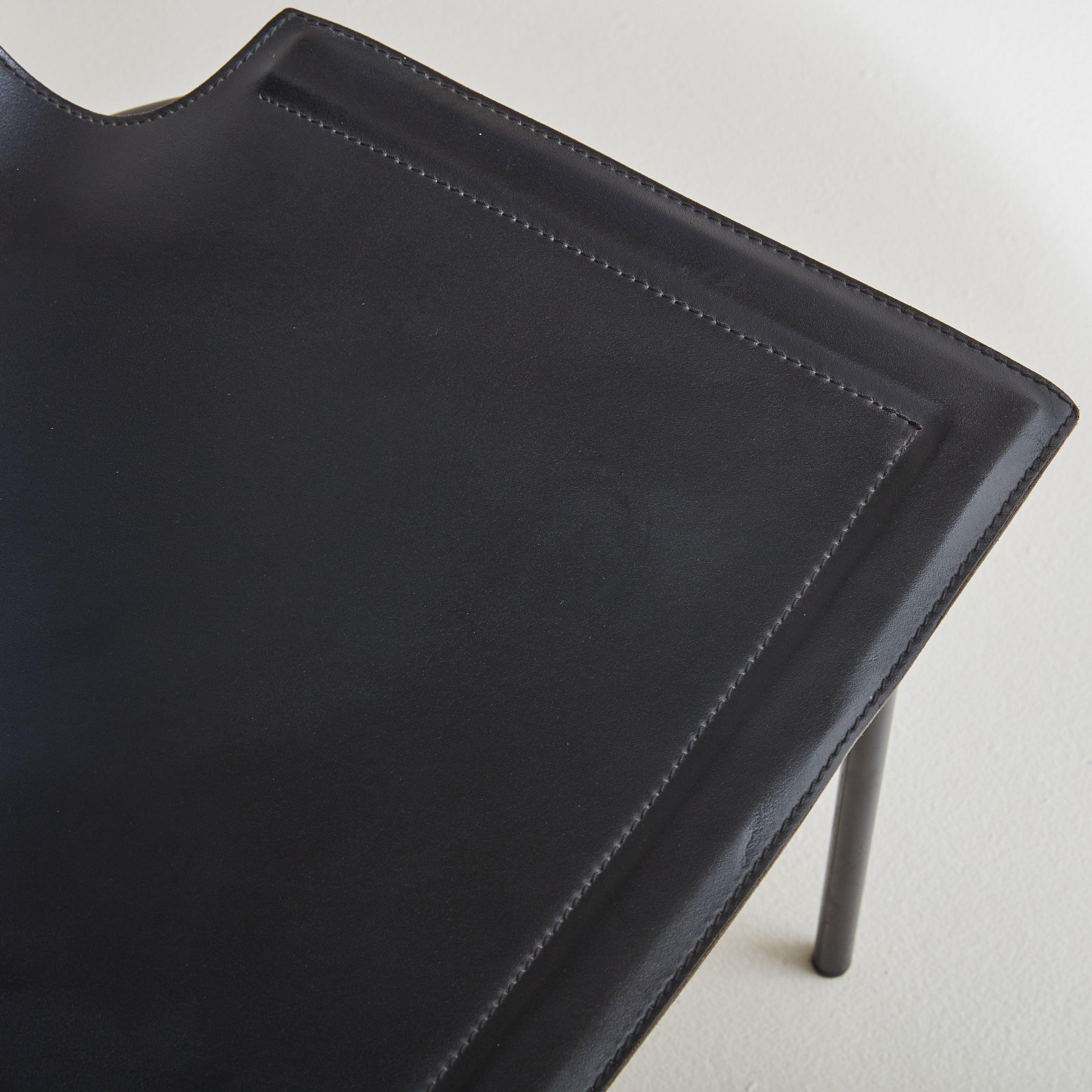 Late 20th Century Set of 6 Black Leather Sling Dining Chairs, Italy 1980s For Sale