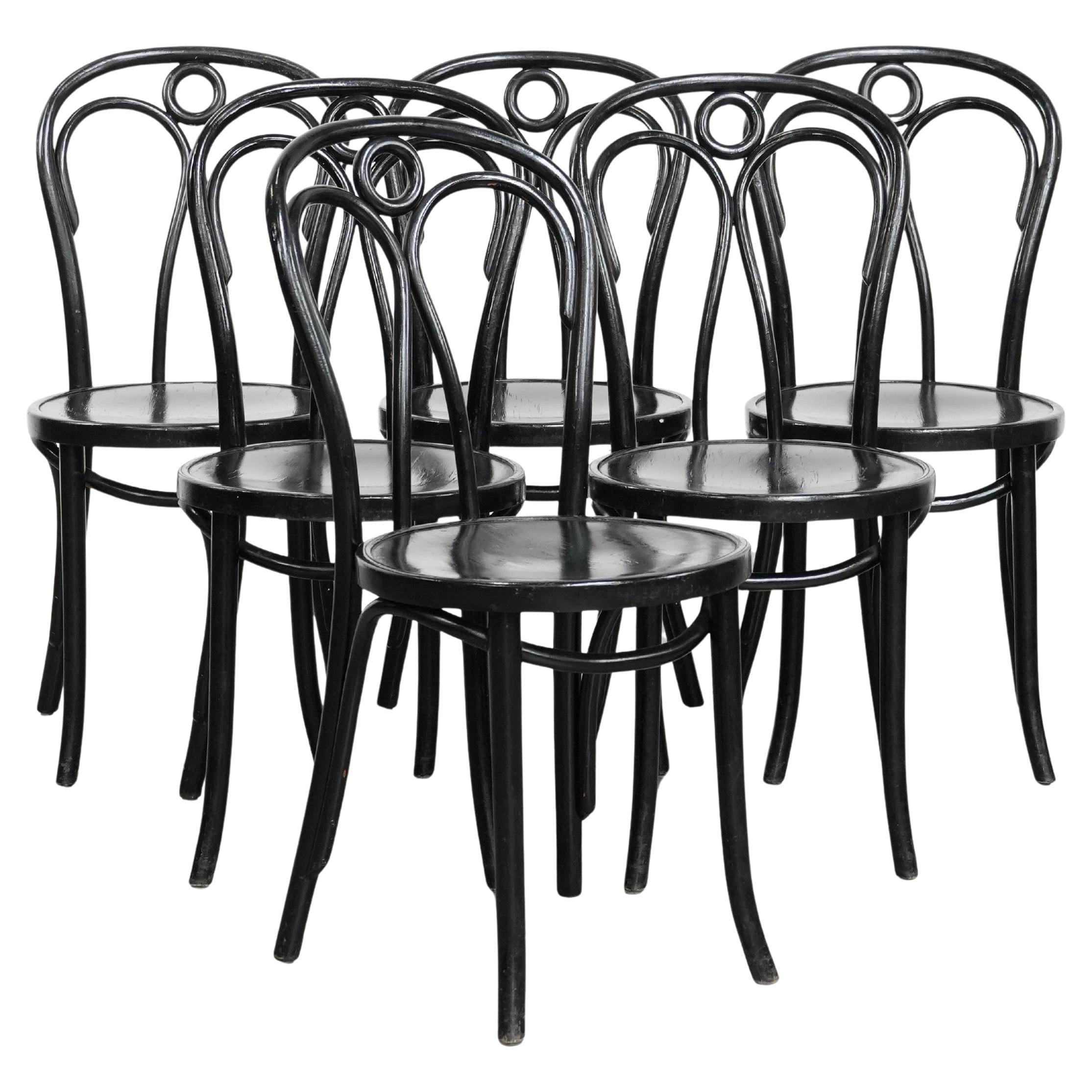 Lot de 6 chaises de bistrot noires vintage de style Thonet au design élégant