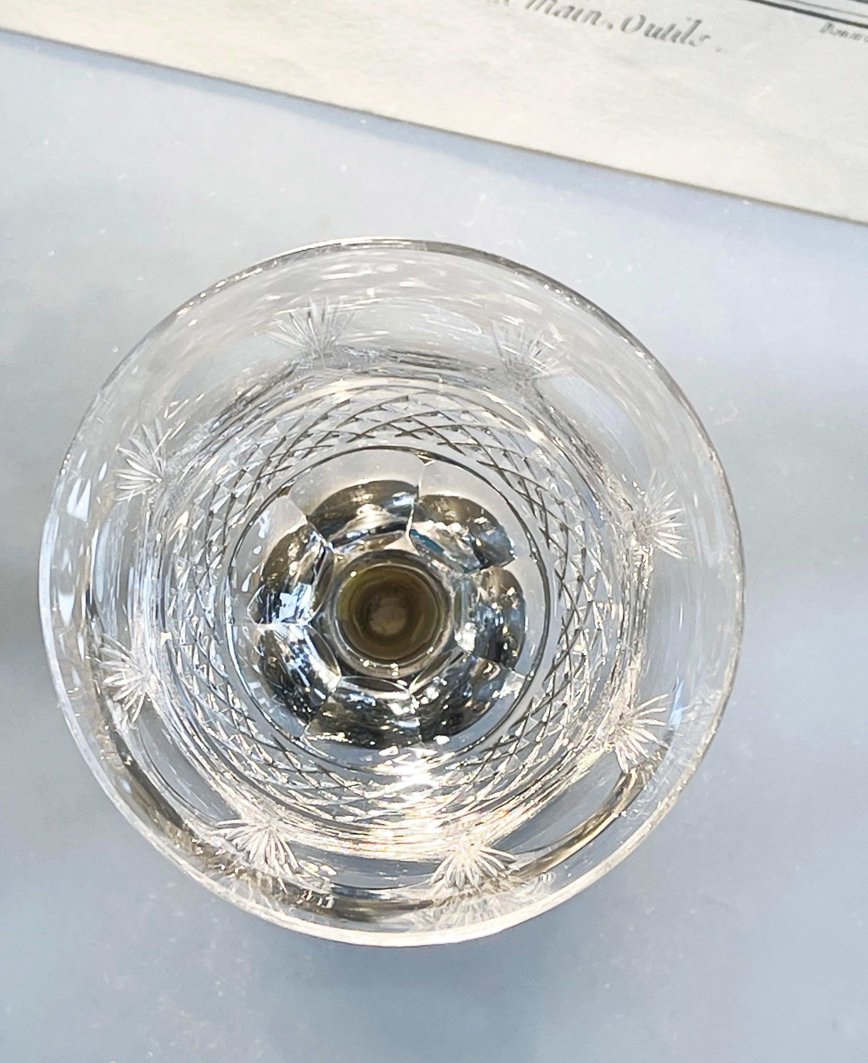 Set de 6 gobelets à vin en cristal taillé de Bohème & Stem en étain, Armoiries  en vente 1