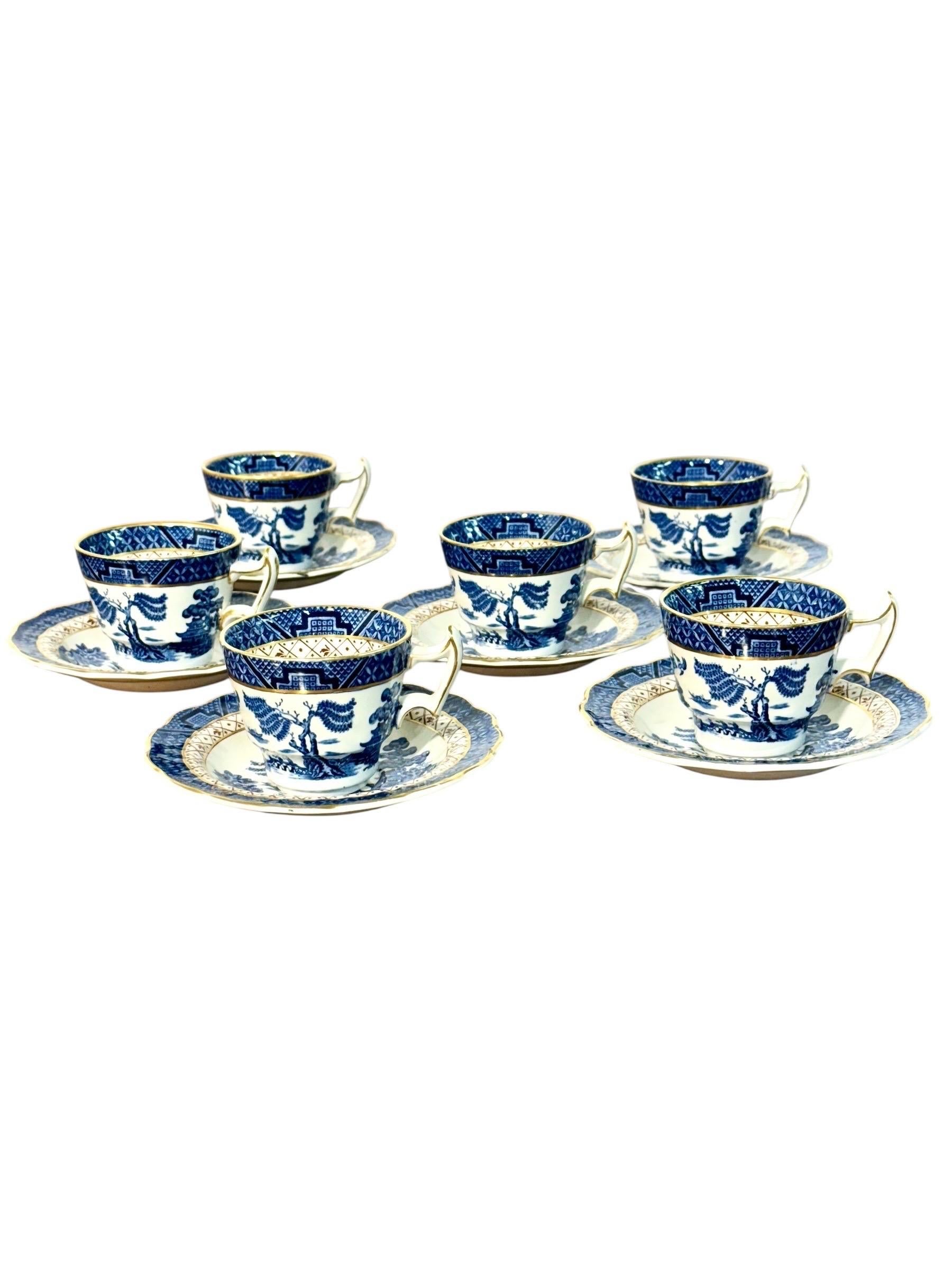 Porcelain Set of 6 Booths 'Real Old Willow' Pattern Cups & Saucers with Gilt Accents For Sale