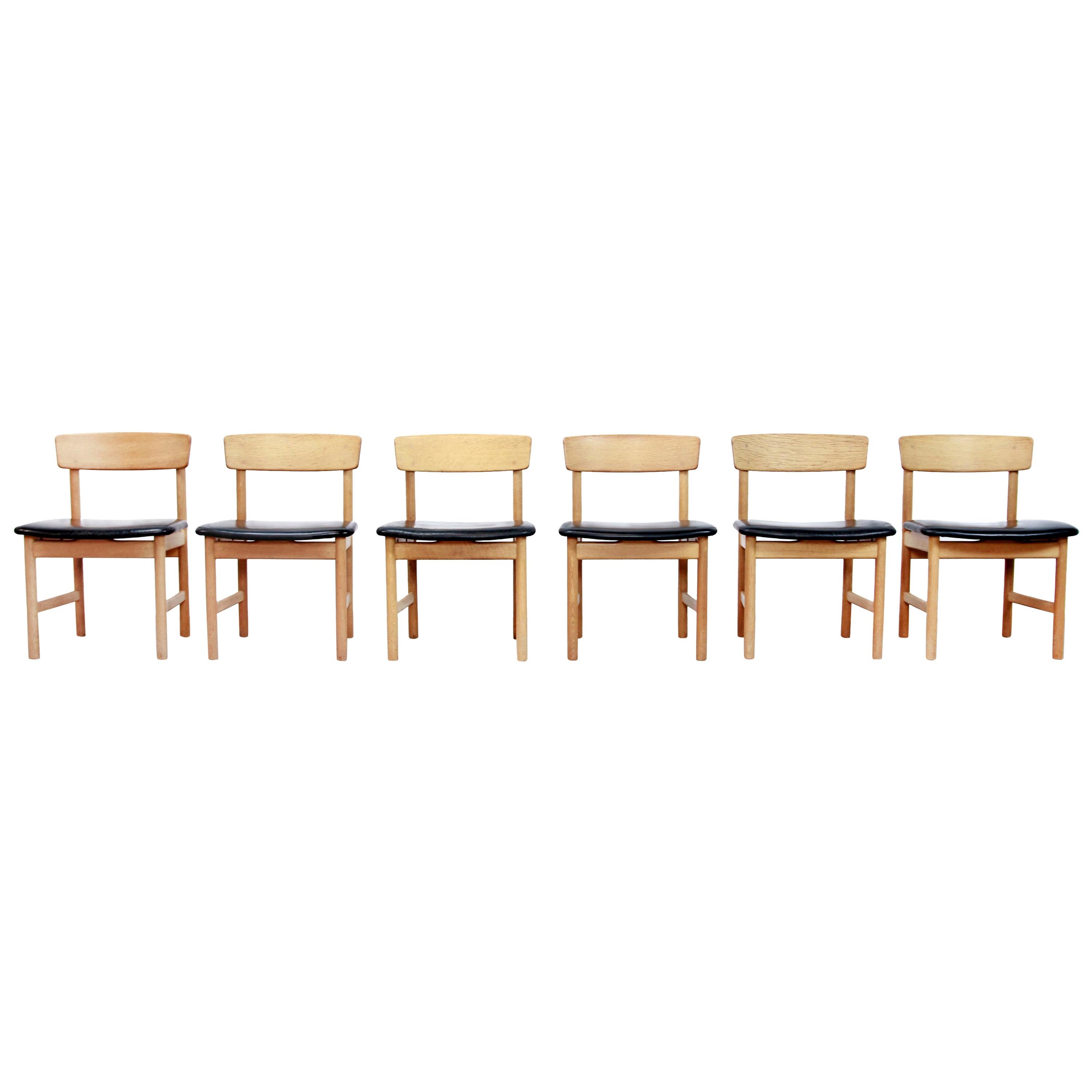 Set of 6 Borge Mogensen Model 3236 Black Leather Dining Chairs