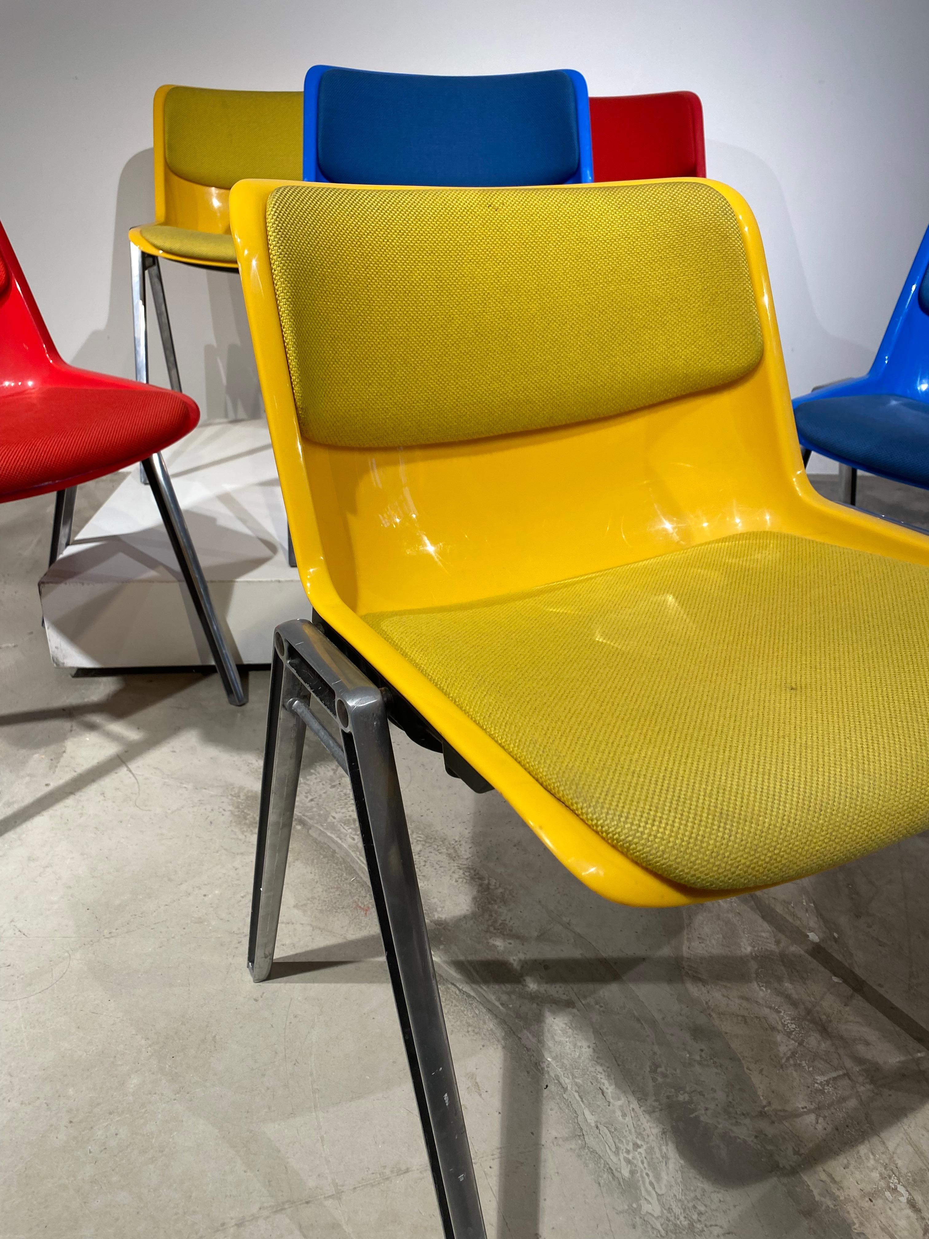 Italian Set of 6 Borsani Dining Chairs Blue, Red & Yellow