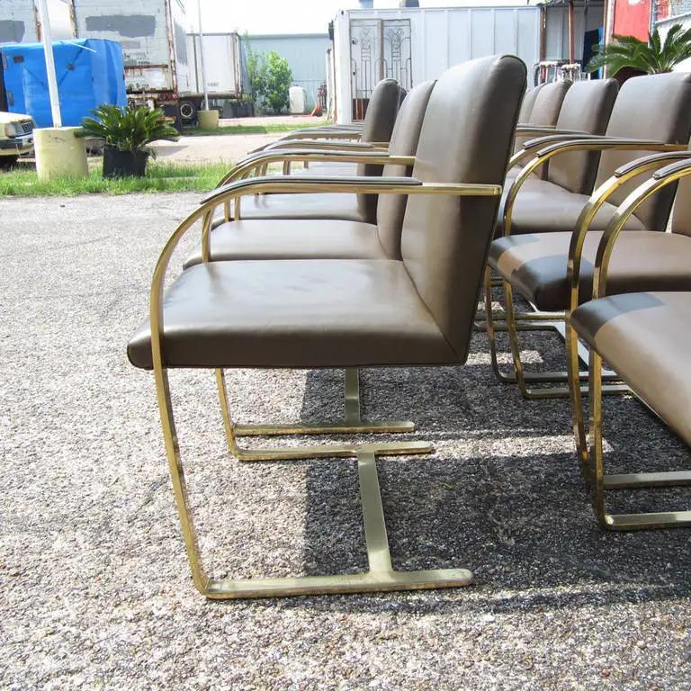 Single Brass Flat-Bar Brno Chairs by Mies Van Der Rohe For Sale 1